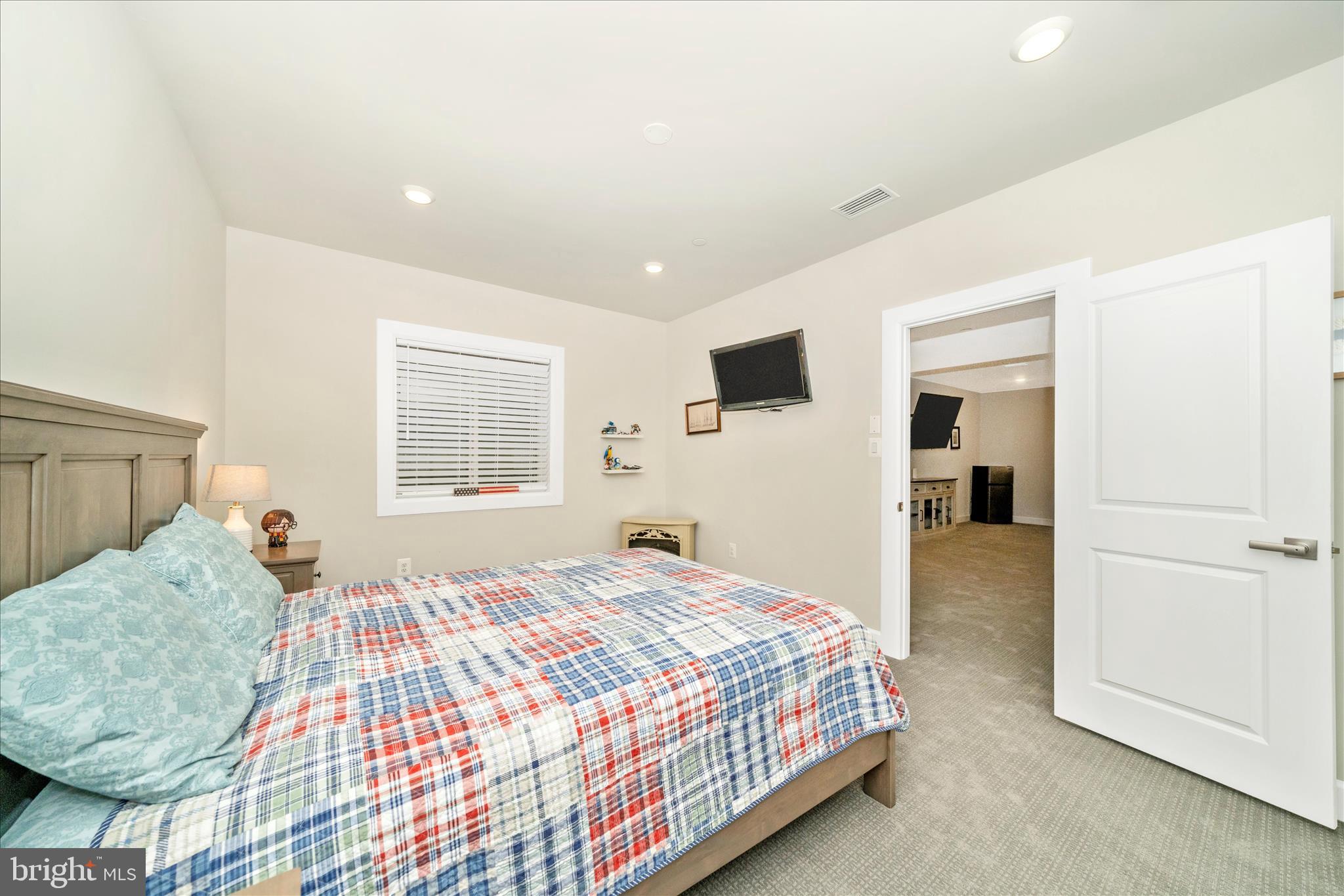 THE WOODLANDS - Residential