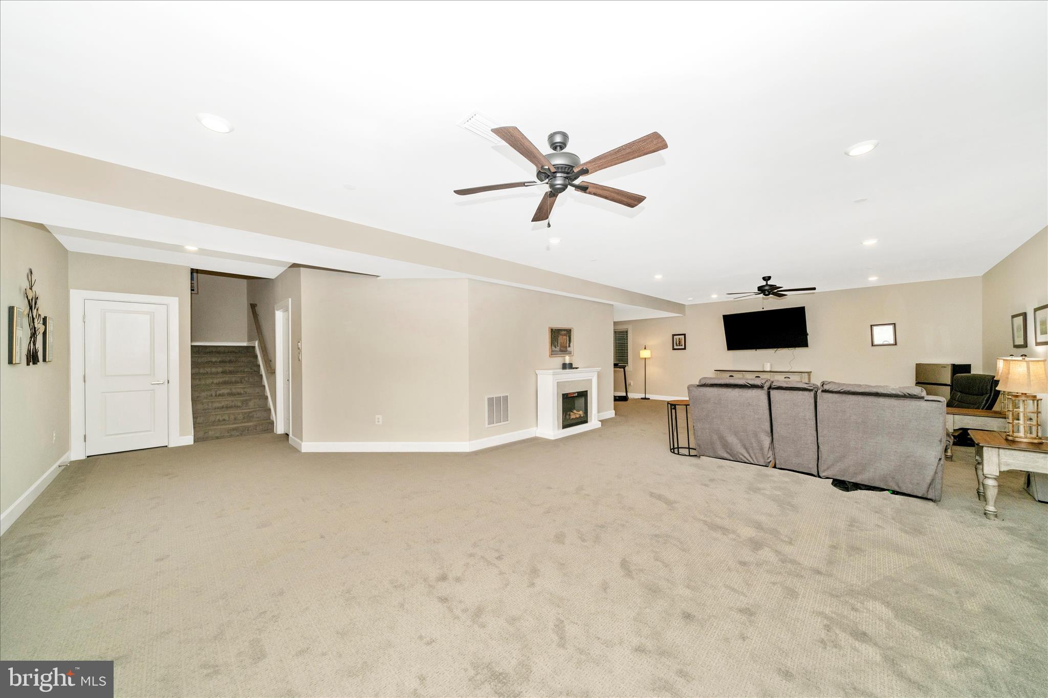 THE WOODLANDS - Residential