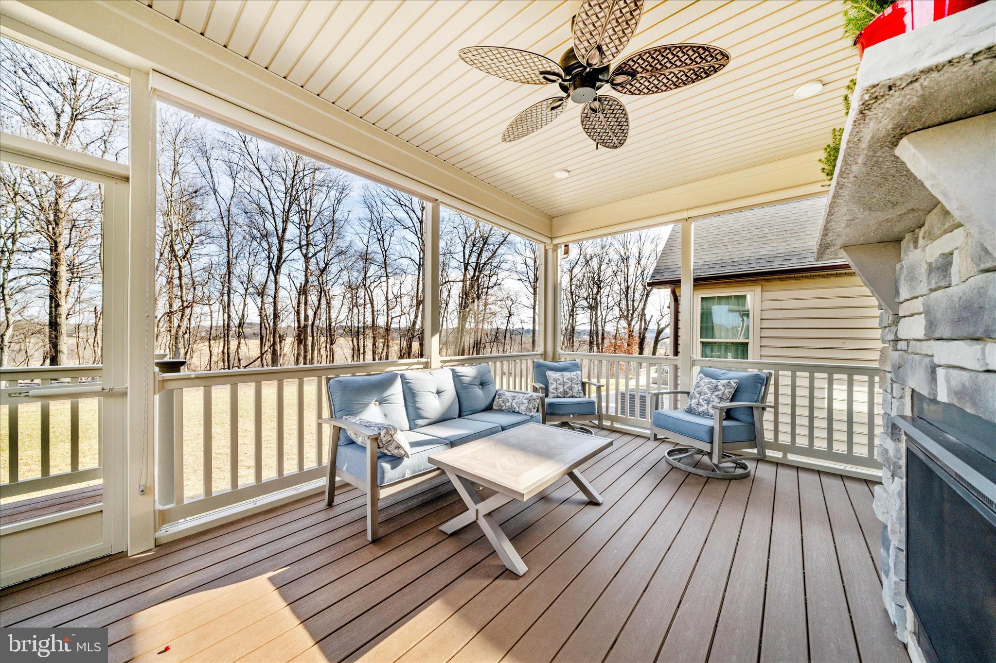 THE WOODLANDS - Residential