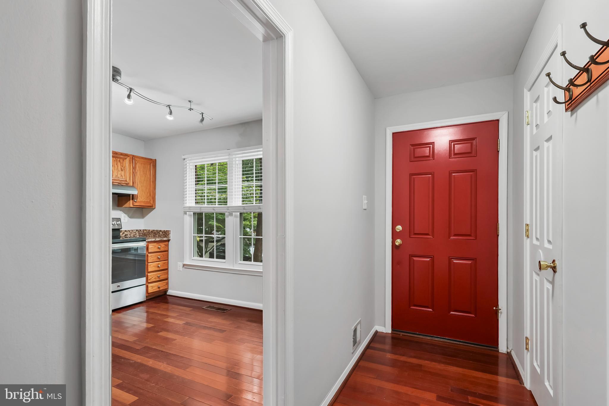 2300 HORSEFERRY COURT