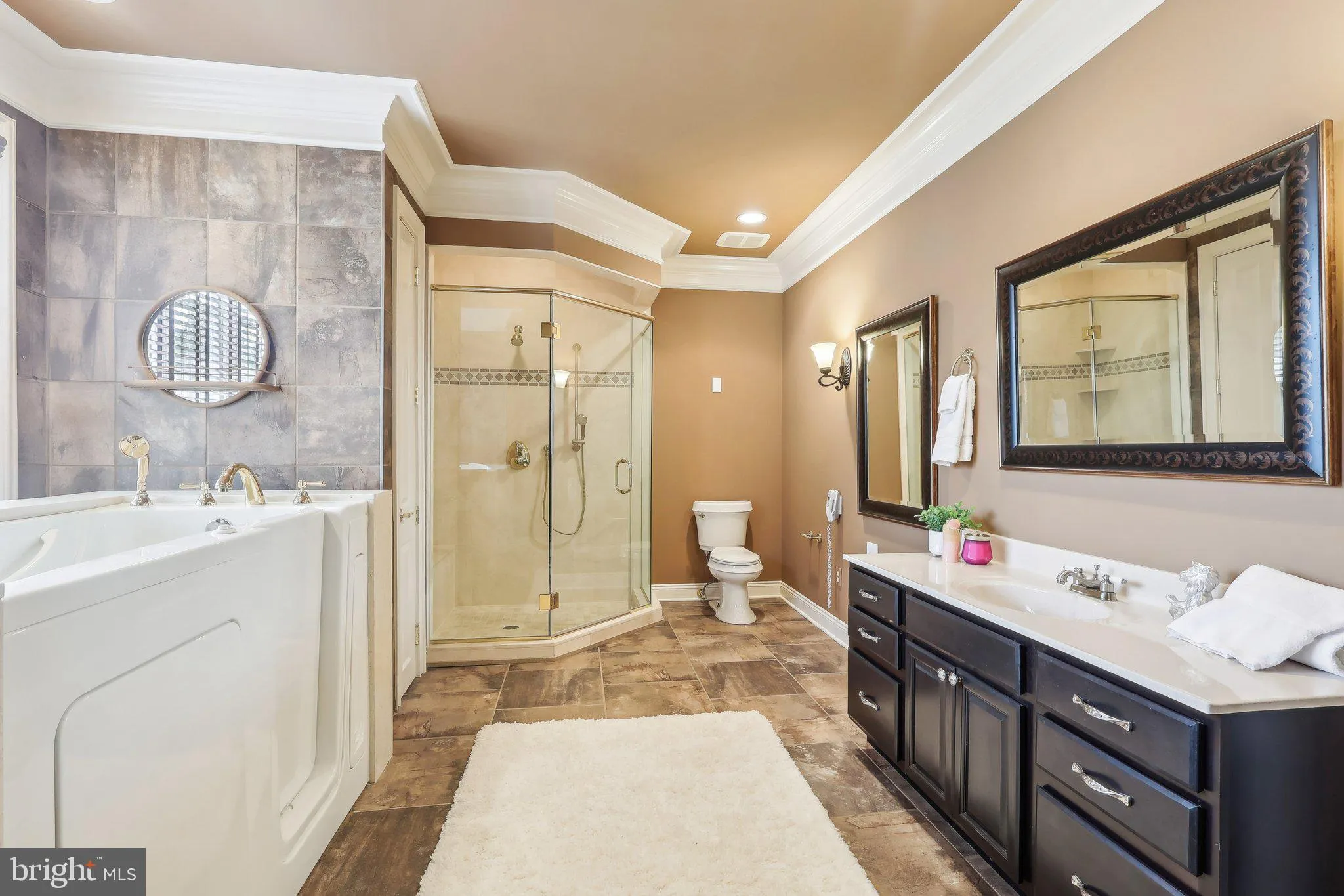 Huntingdon Valley, Pennsylvania 19006, United States, 3 Bedrooms Bedrooms, ,4 BathroomsBathrooms,Residential,Active,89257