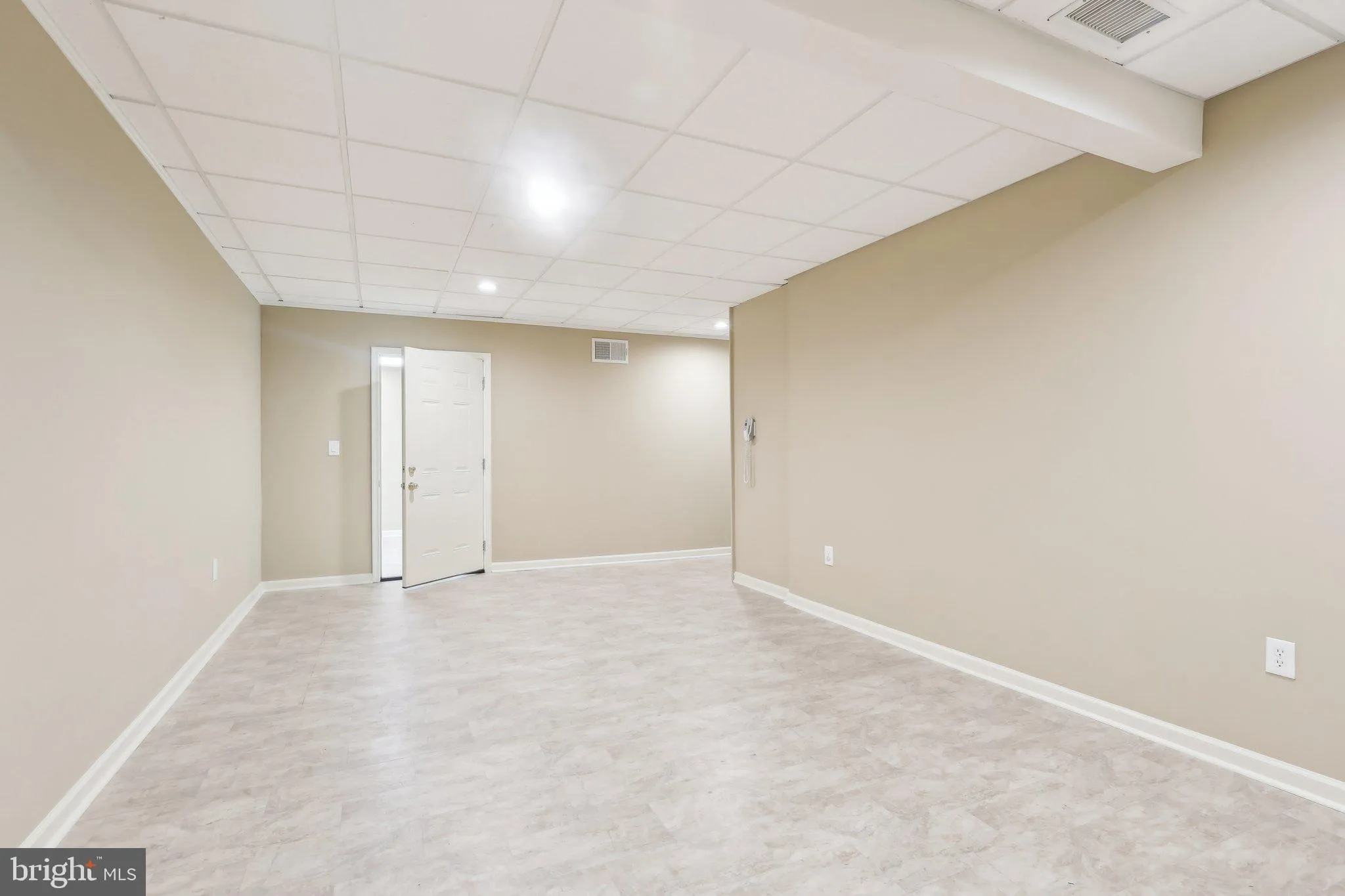 Huntingdon Valley, Pennsylvania 19006, United States, 3 Bedrooms Bedrooms, ,4 BathroomsBathrooms,Residential,Active,89257