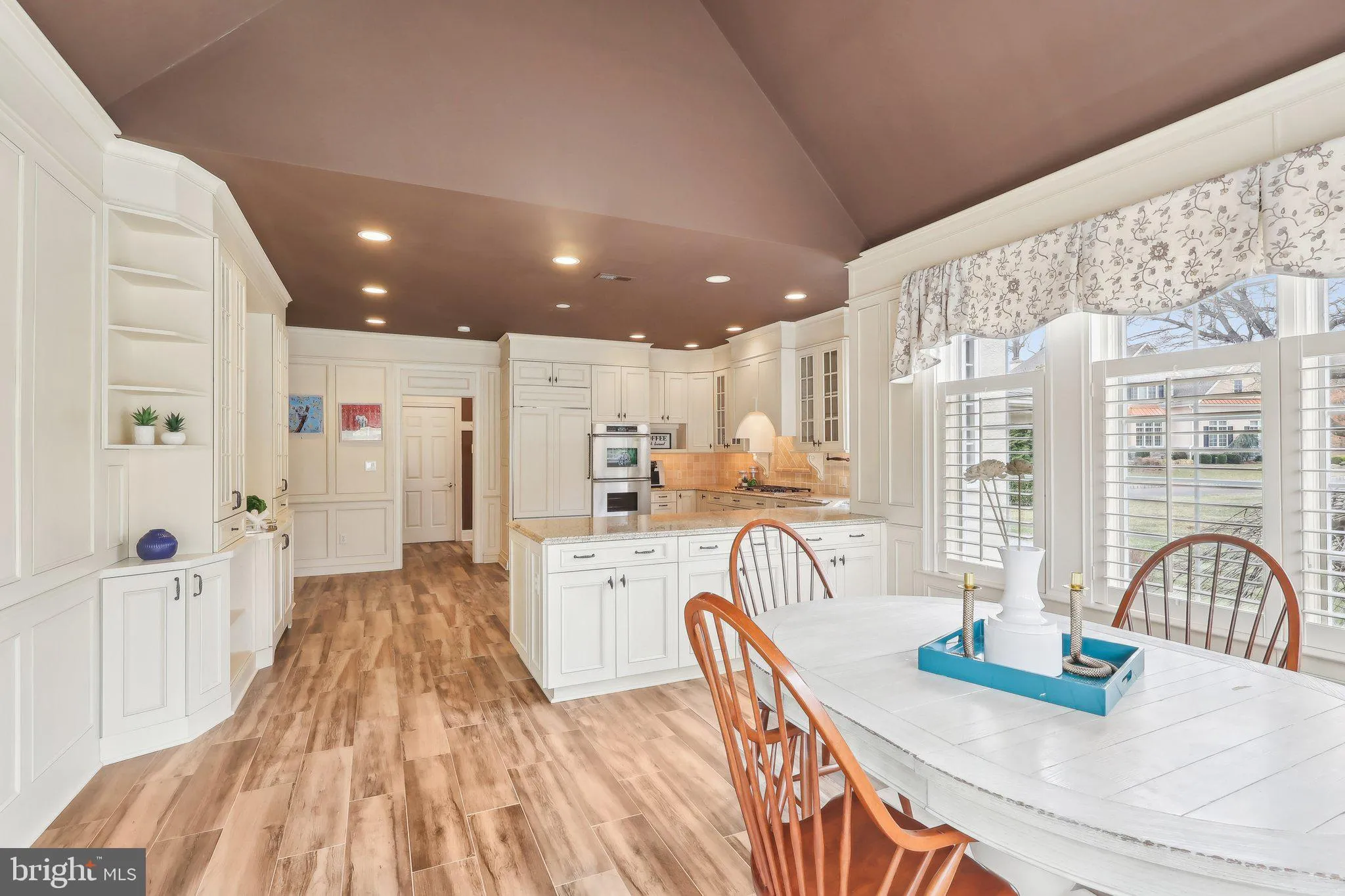 Huntingdon Valley, Pennsylvania 19006, United States, 3 Bedrooms Bedrooms, ,4 BathroomsBathrooms,Residential,Active,89257