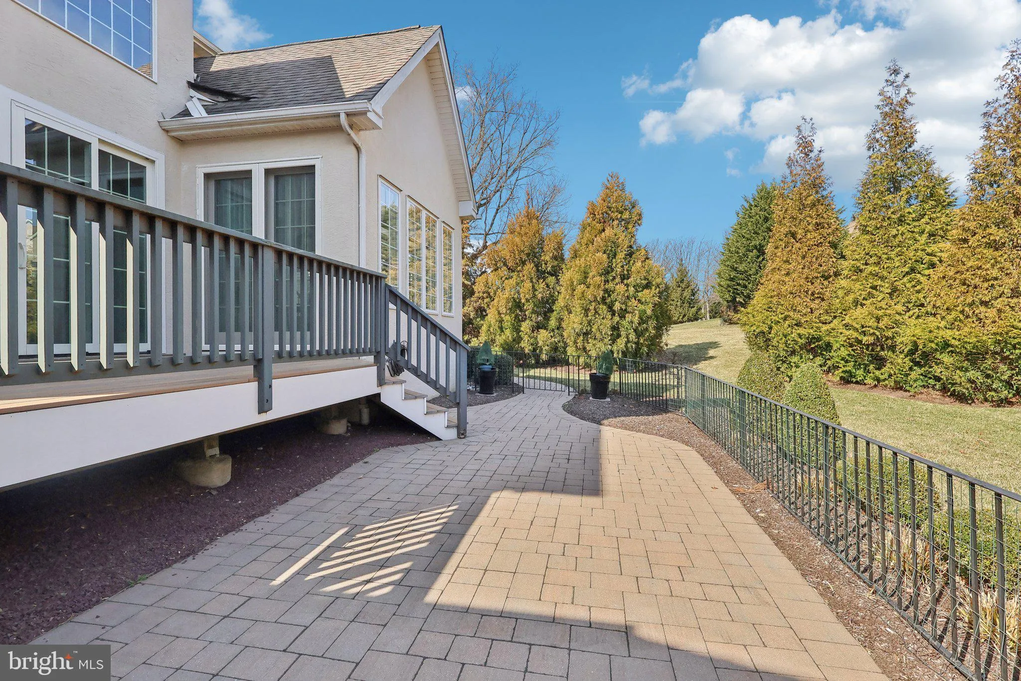 Huntingdon Valley, Pennsylvania 19006, United States, 3 Bedrooms Bedrooms, ,4 BathroomsBathrooms,Residential,Active,89257