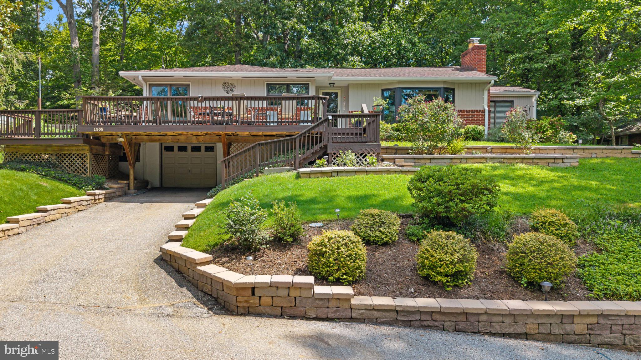 1505 RIVERDALE DRIVE