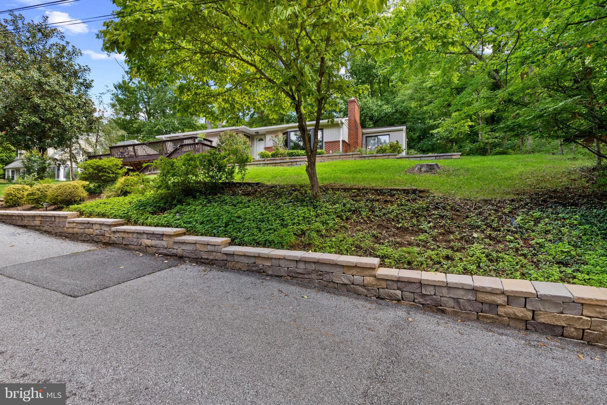 1505 RIVERDALE DRIVE