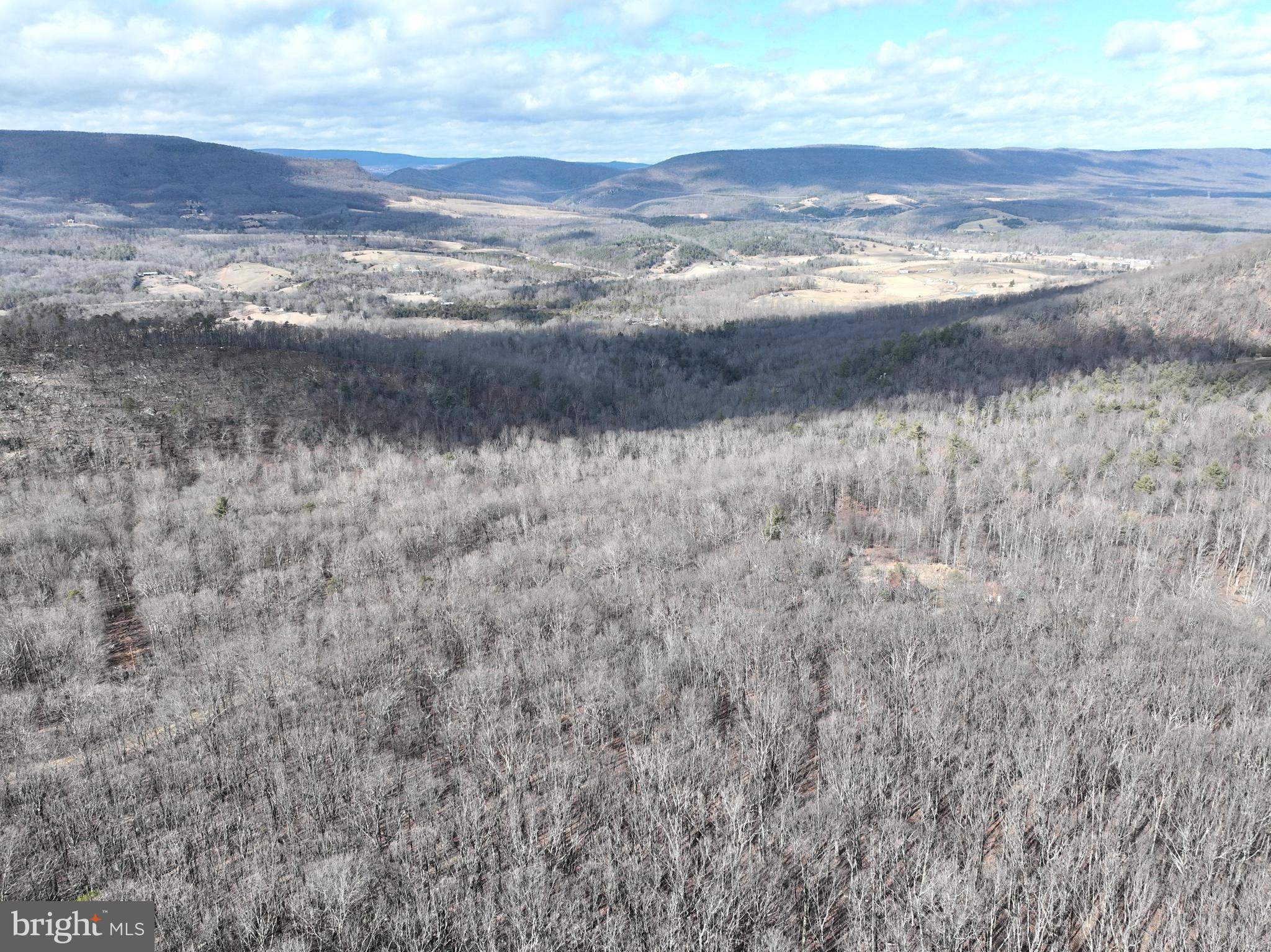 LOST RIVER GLEN - Land