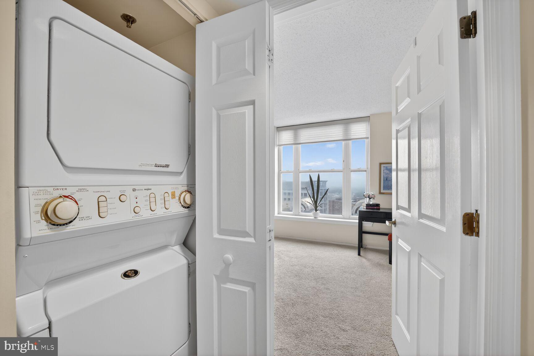 THE JEFFERSON - SUNRISE SENIOR LIVING - Residential