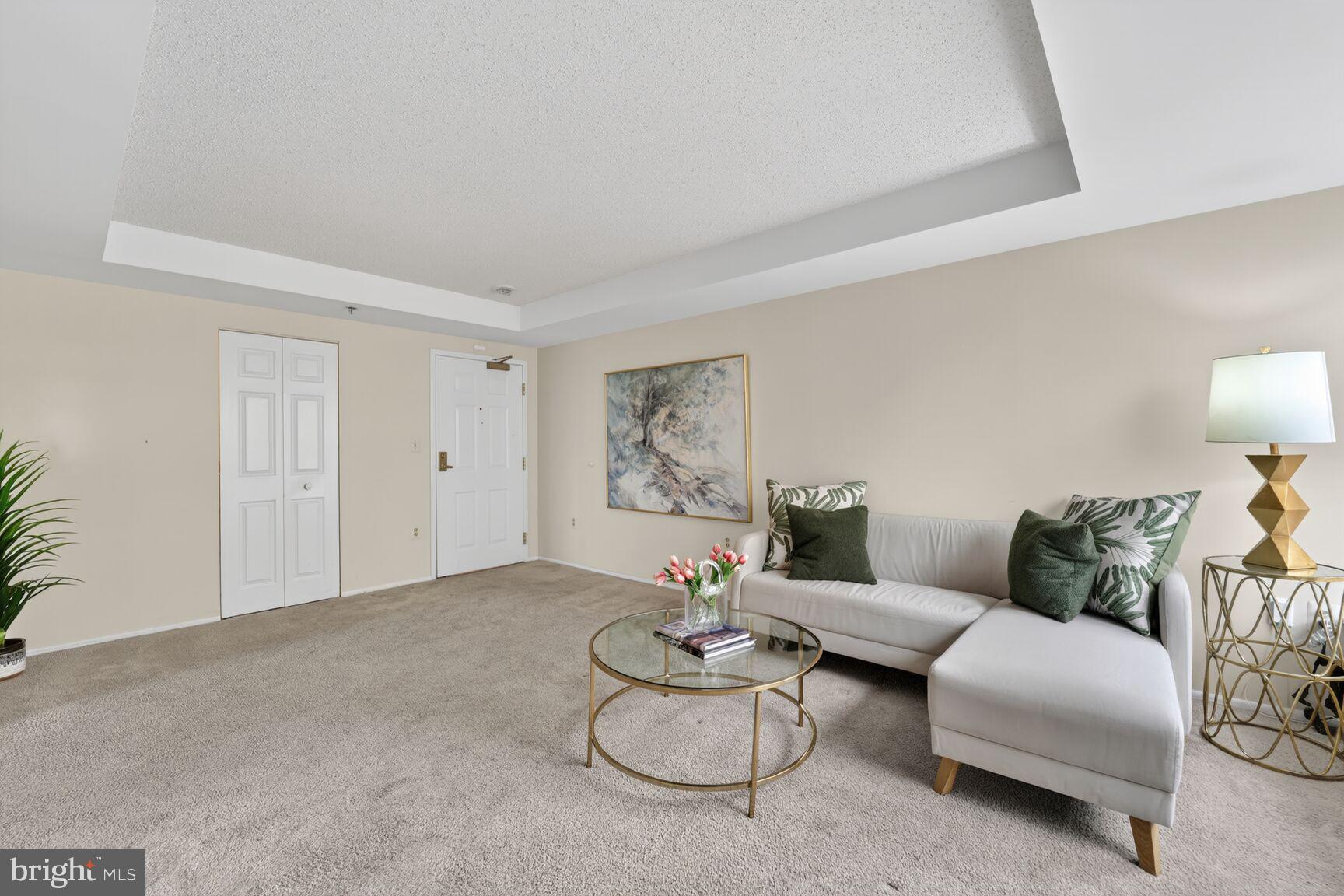 THE JEFFERSON - SUNRISE SENIOR LIVING - Residential