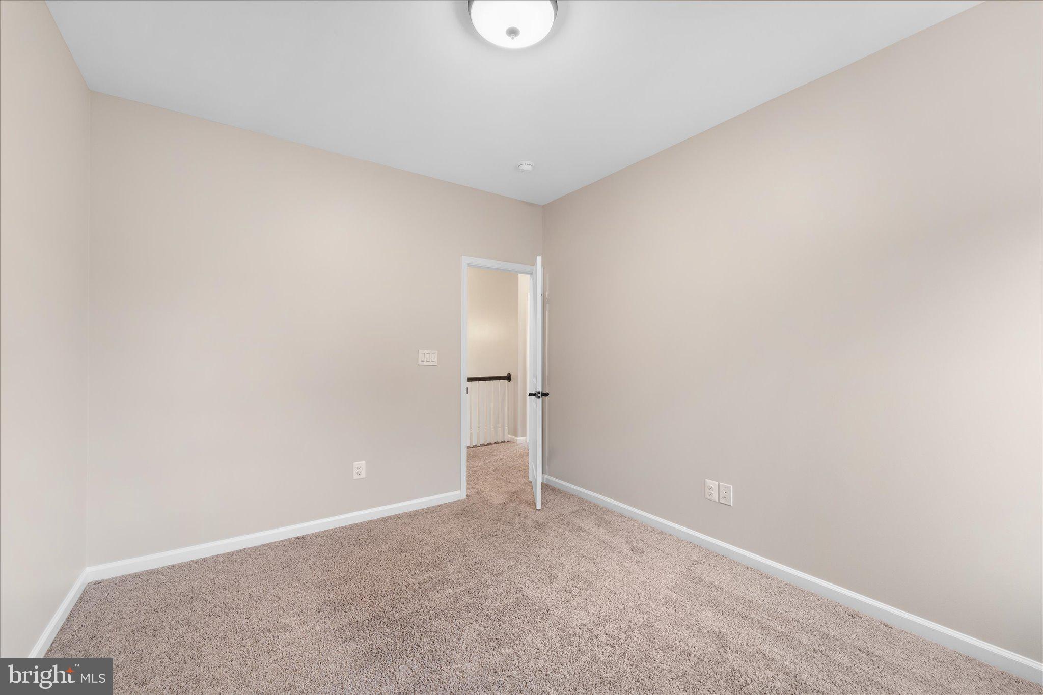 MINTBROOK - Residential
