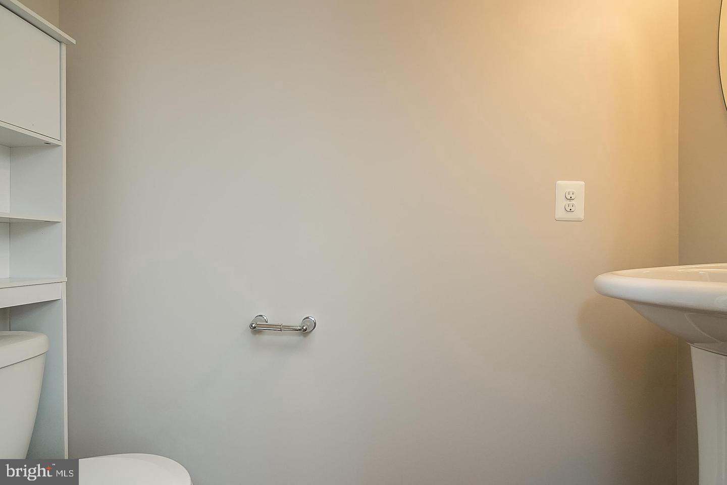 MARKET SQUARE - Residential Lease