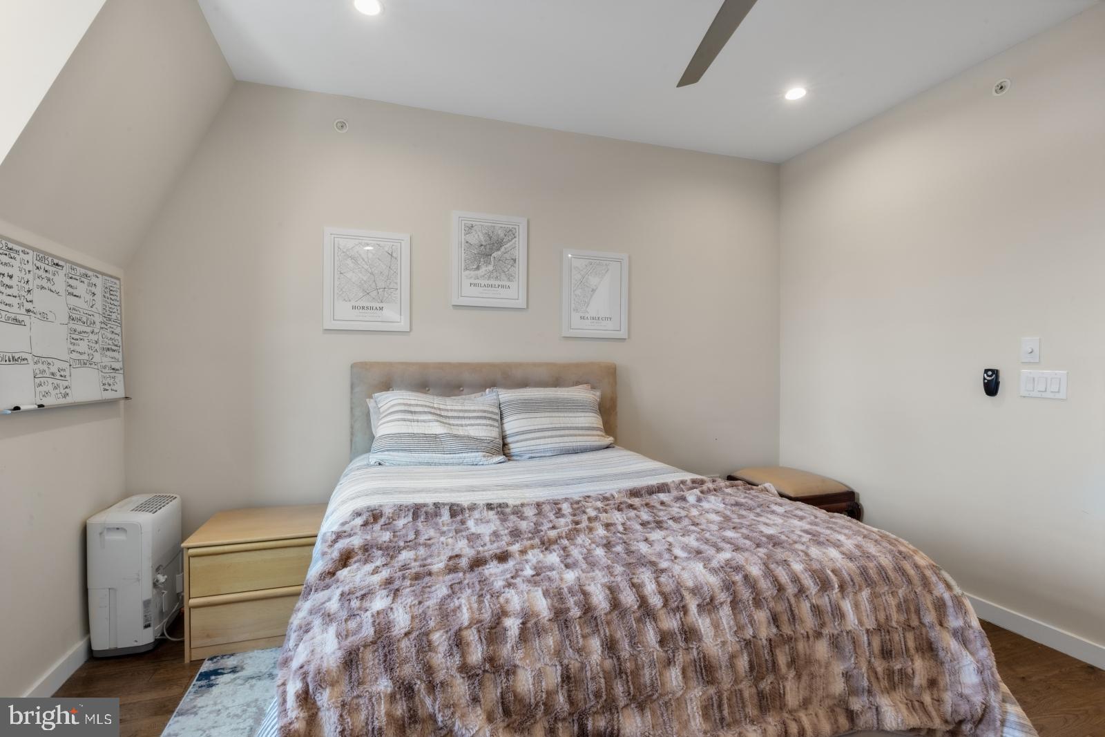 POINT BREEZE - Residential