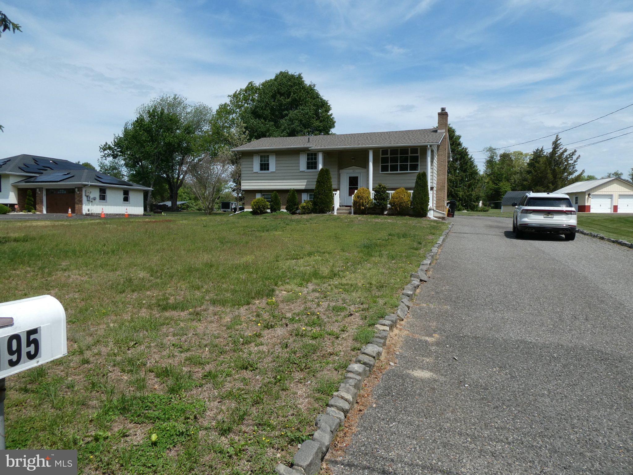 195 BEEBETOWN ROAD