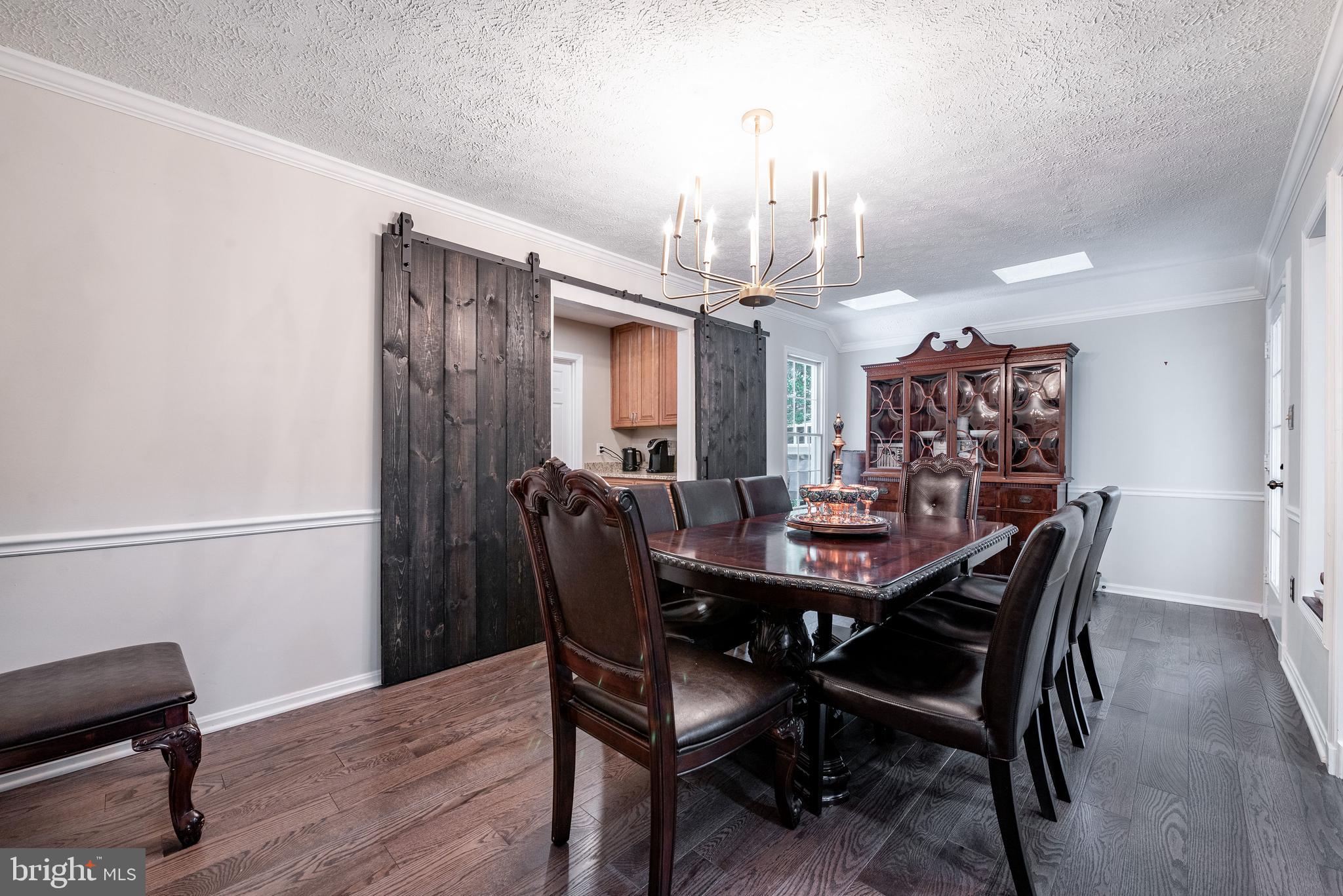 BARTONS GROVE - Residential