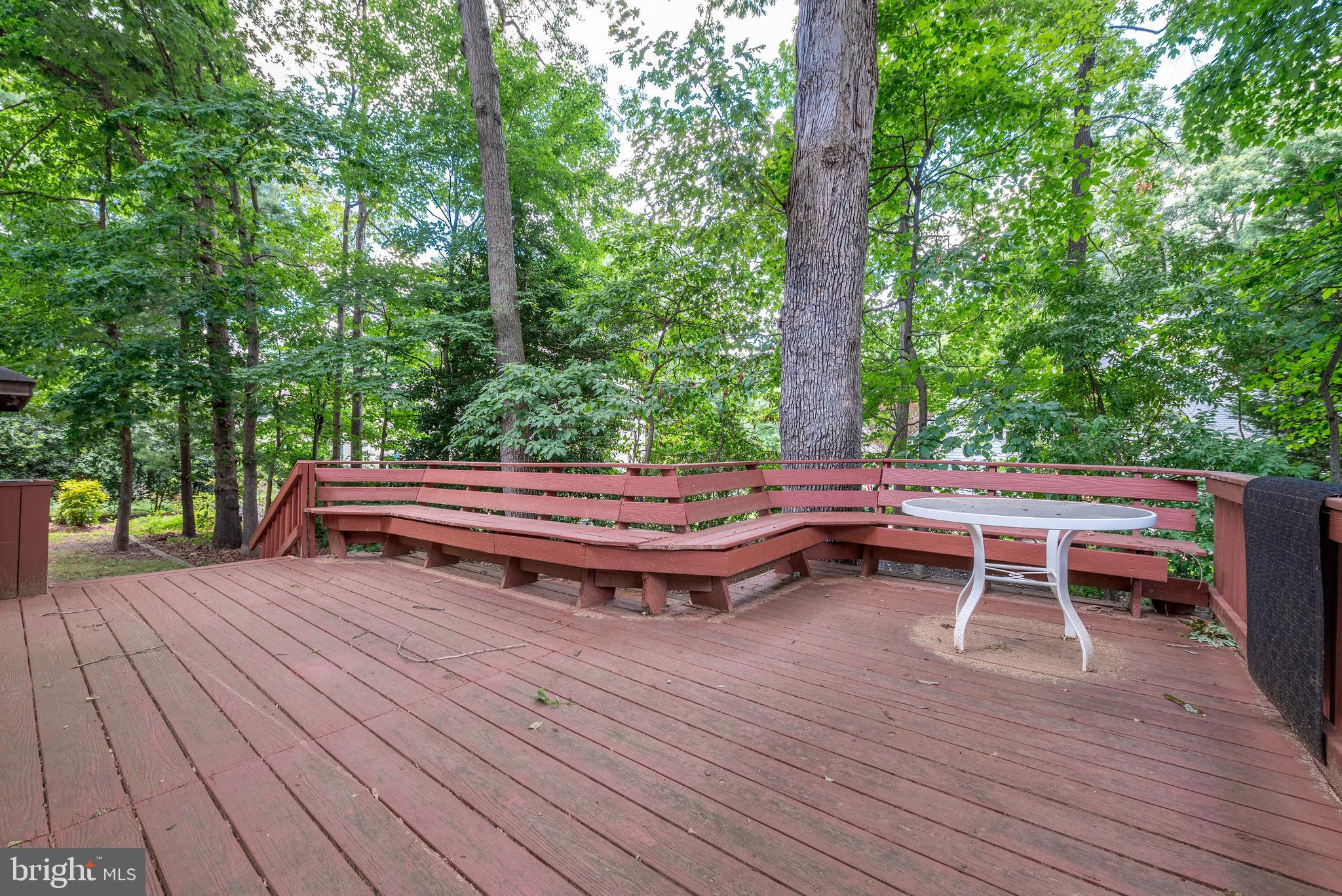 BARTONS GROVE - Residential