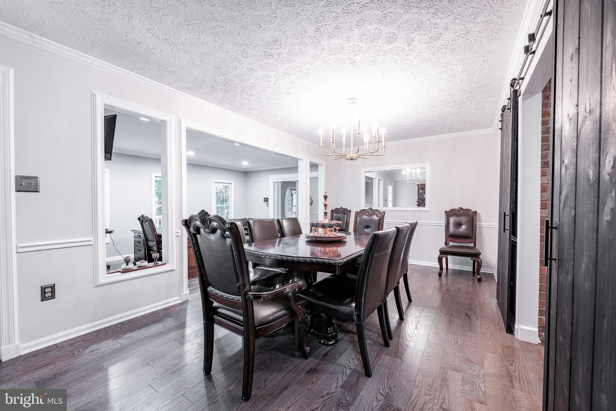 BARTONS GROVE - Residential