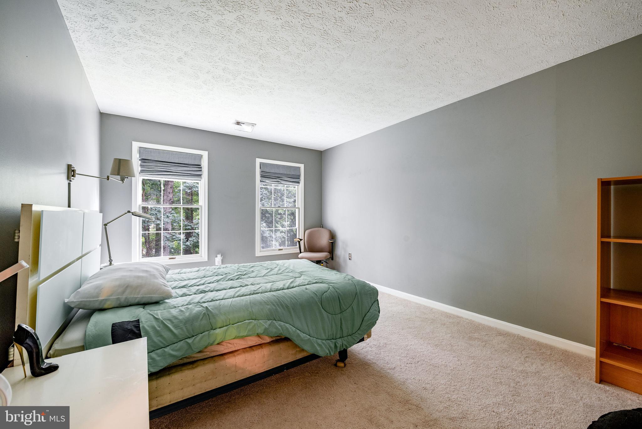 BARTONS GROVE - Residential