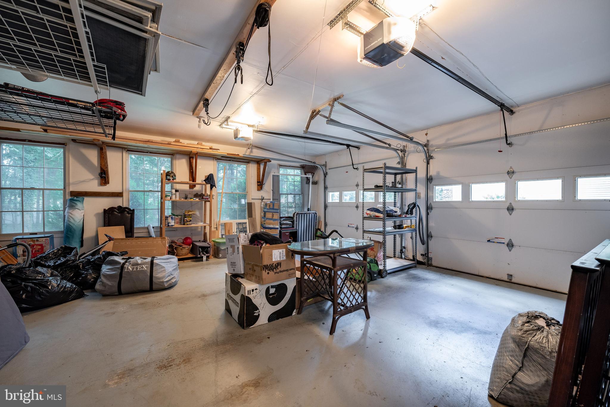 BARTONS GROVE - Residential