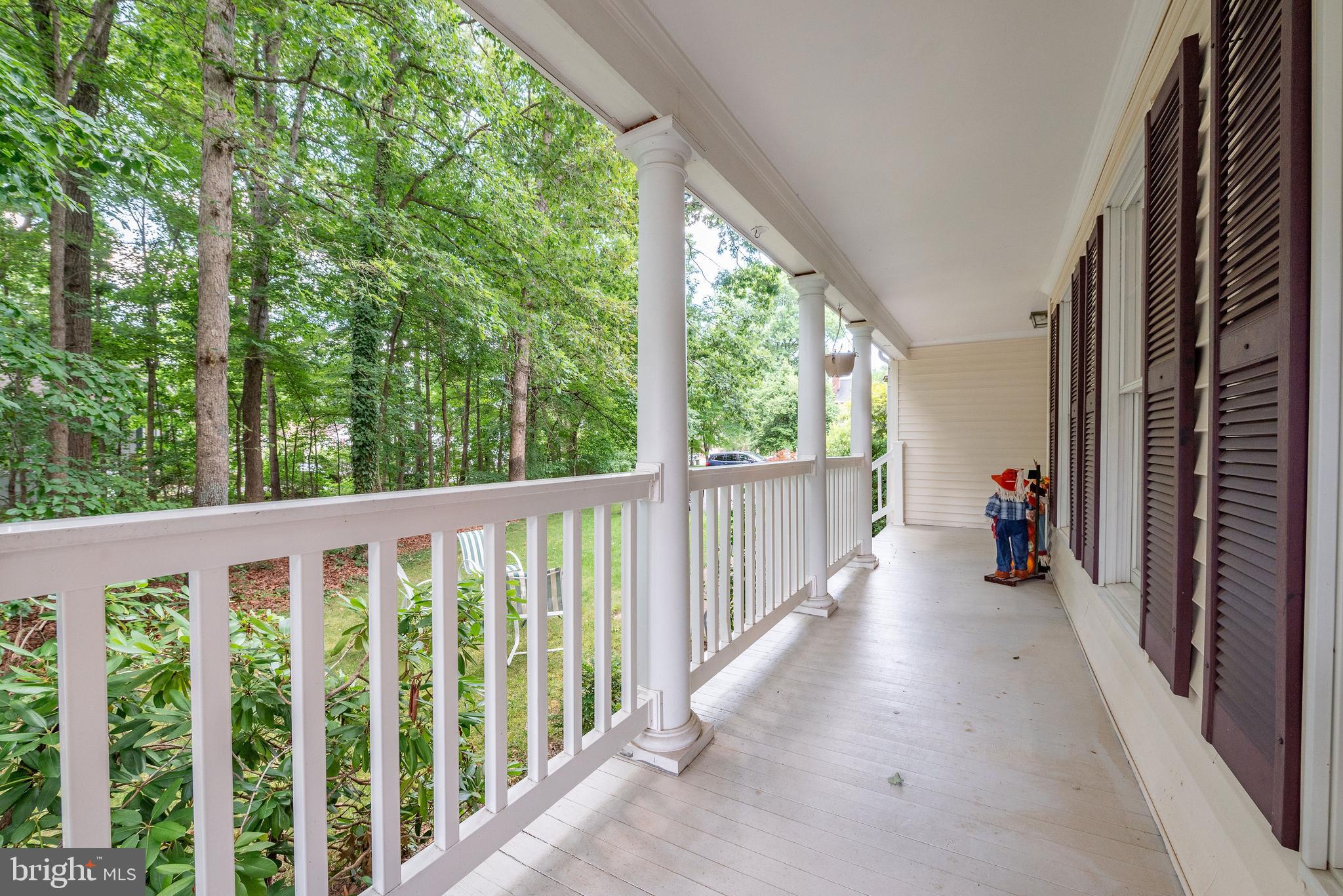 BARTONS GROVE - Residential