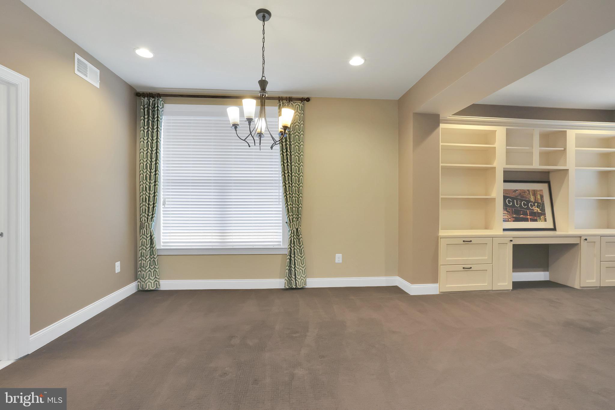 ARUNDEL FOREST - Residential