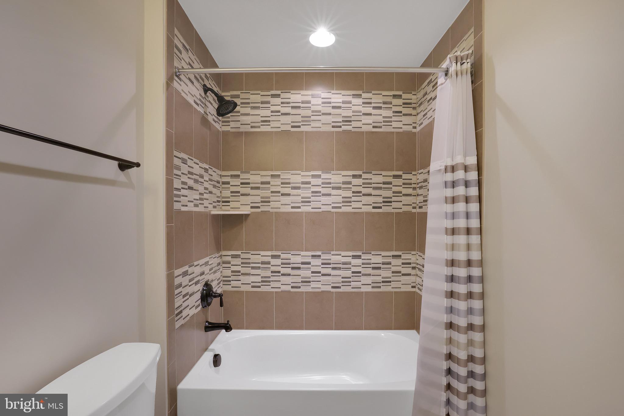 ARUNDEL FOREST - Residential