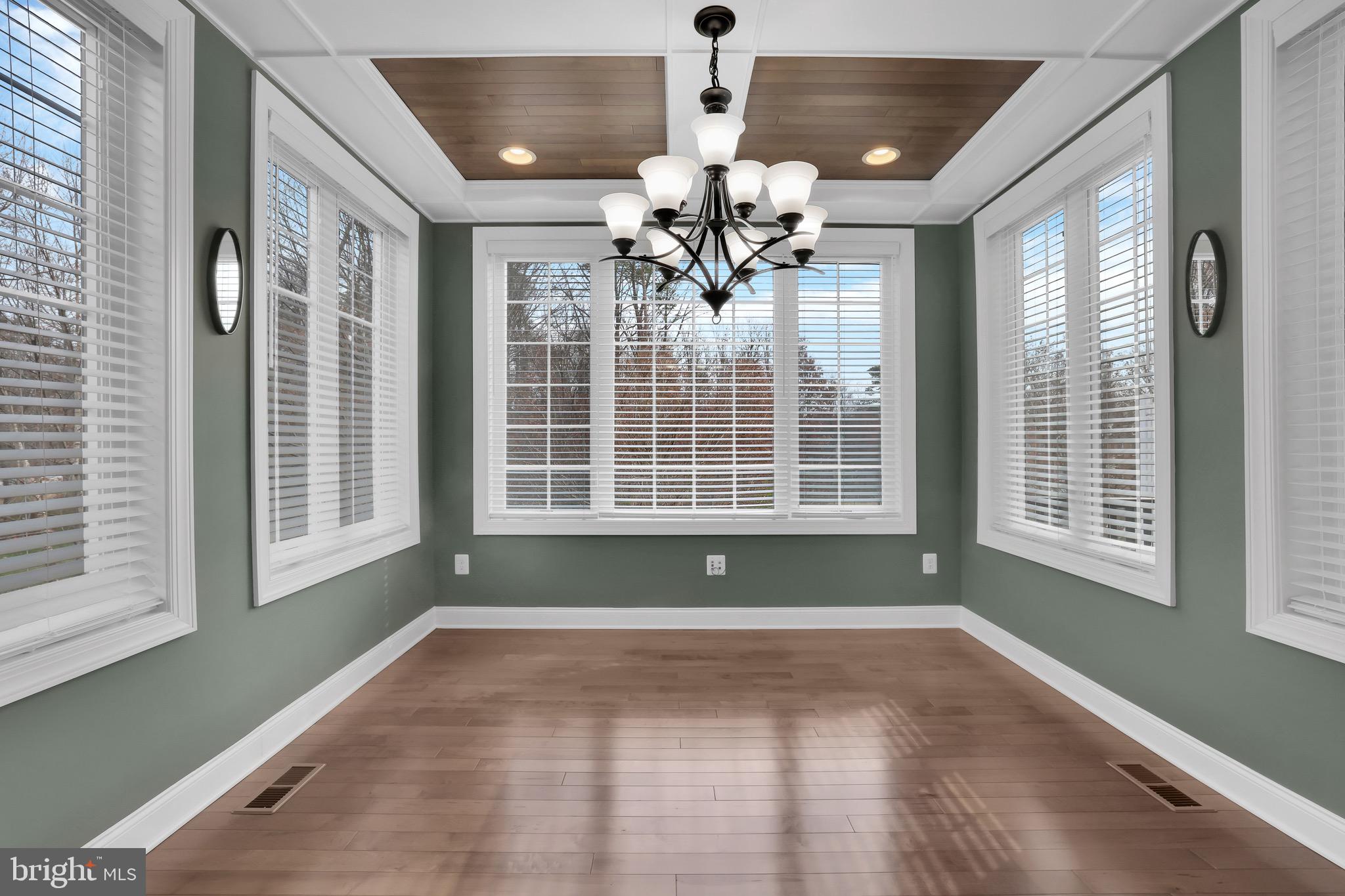 ARUNDEL FOREST - Residential