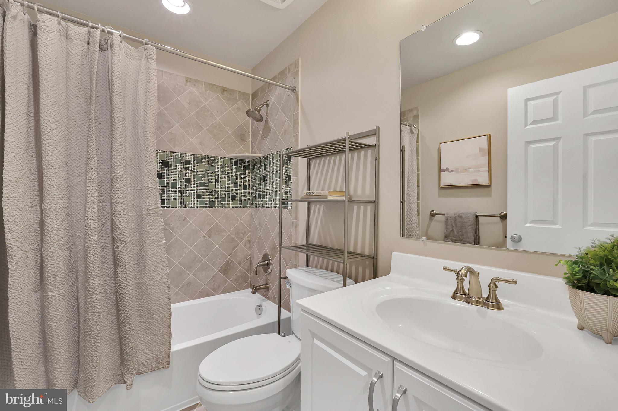 ARUNDEL FOREST - Residential