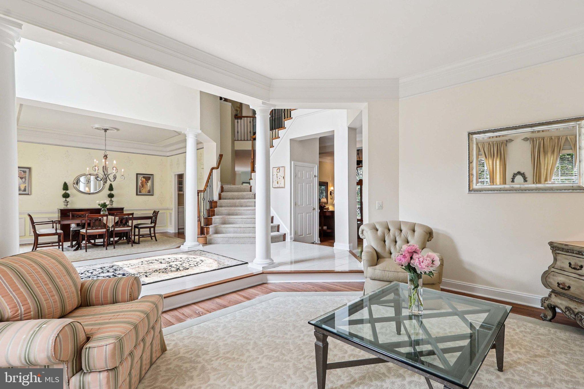 LOWES ISLAND - Residential