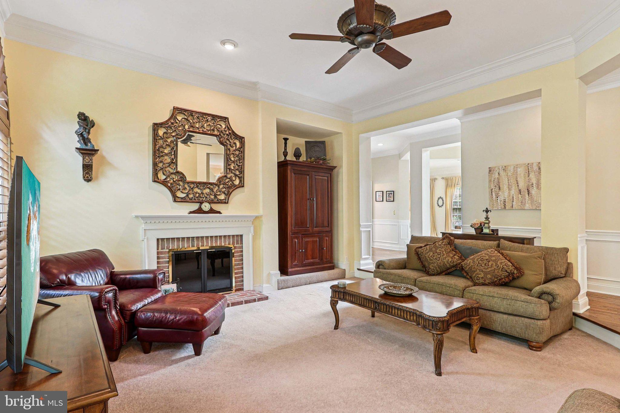 LOWES ISLAND - Residential