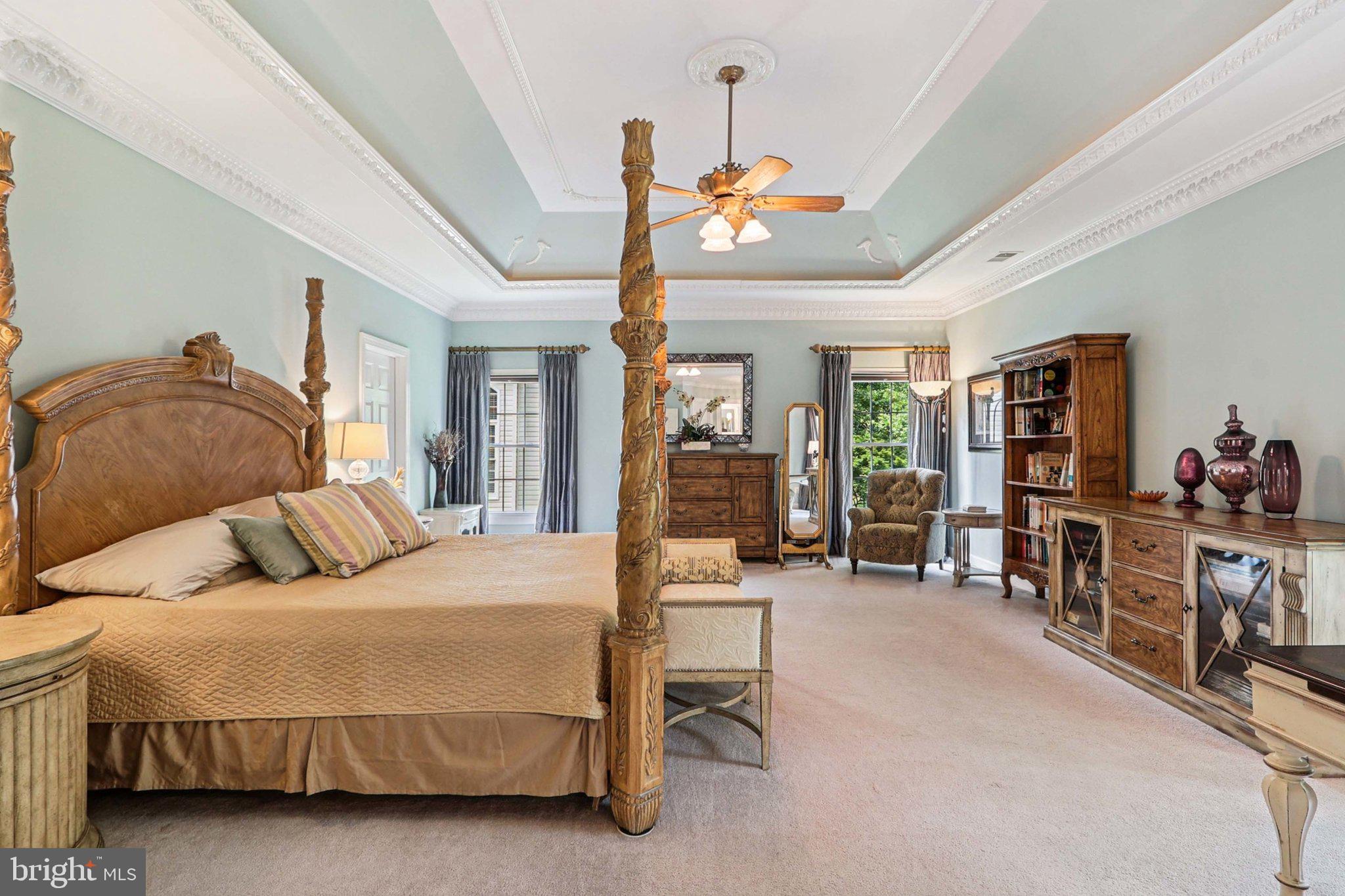 LOWES ISLAND - Residential