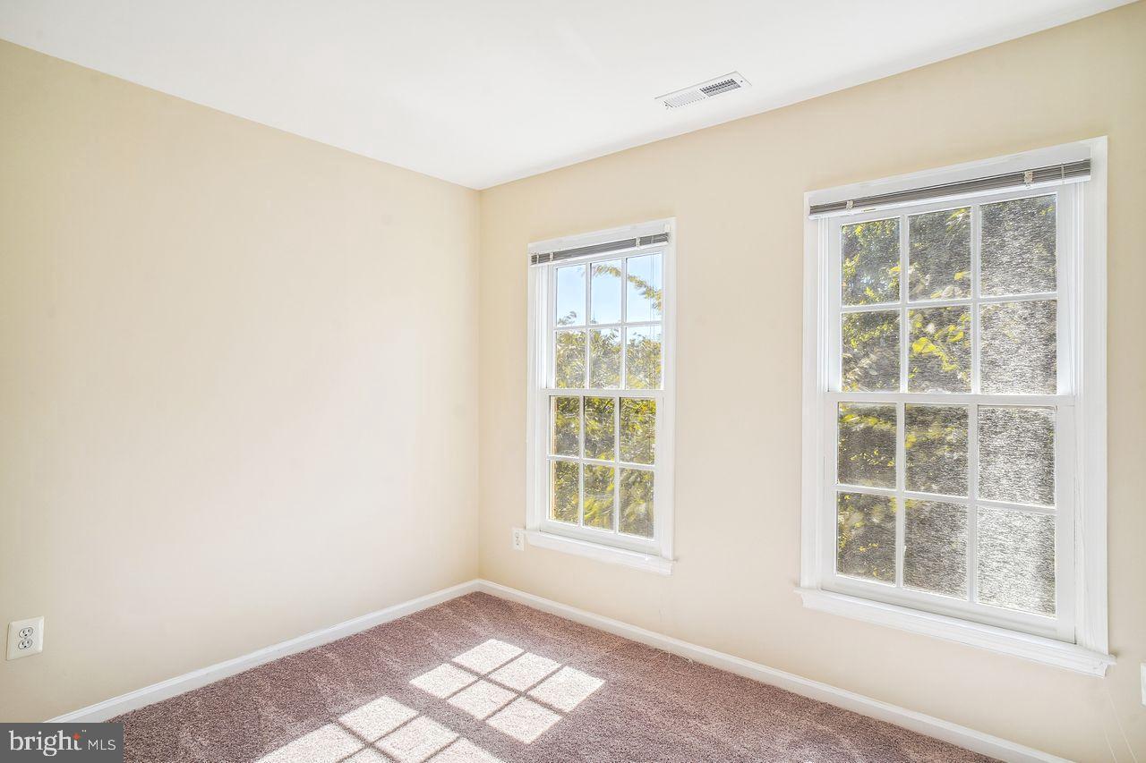 FALLSGROVE - Residential