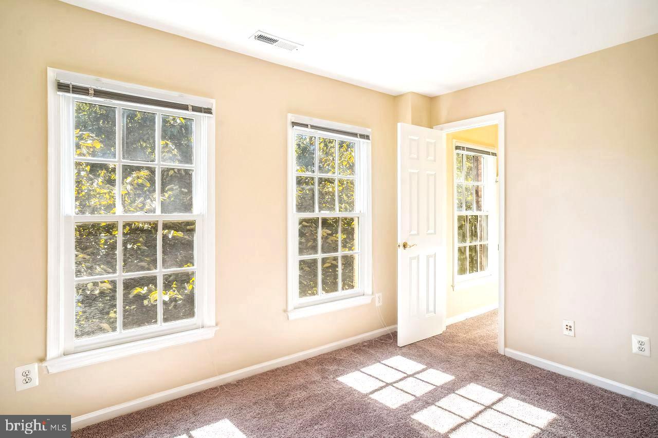 FALLSGROVE - Residential