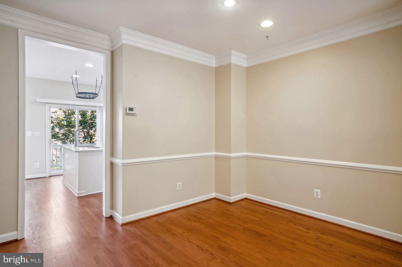 FALLSGROVE - Residential