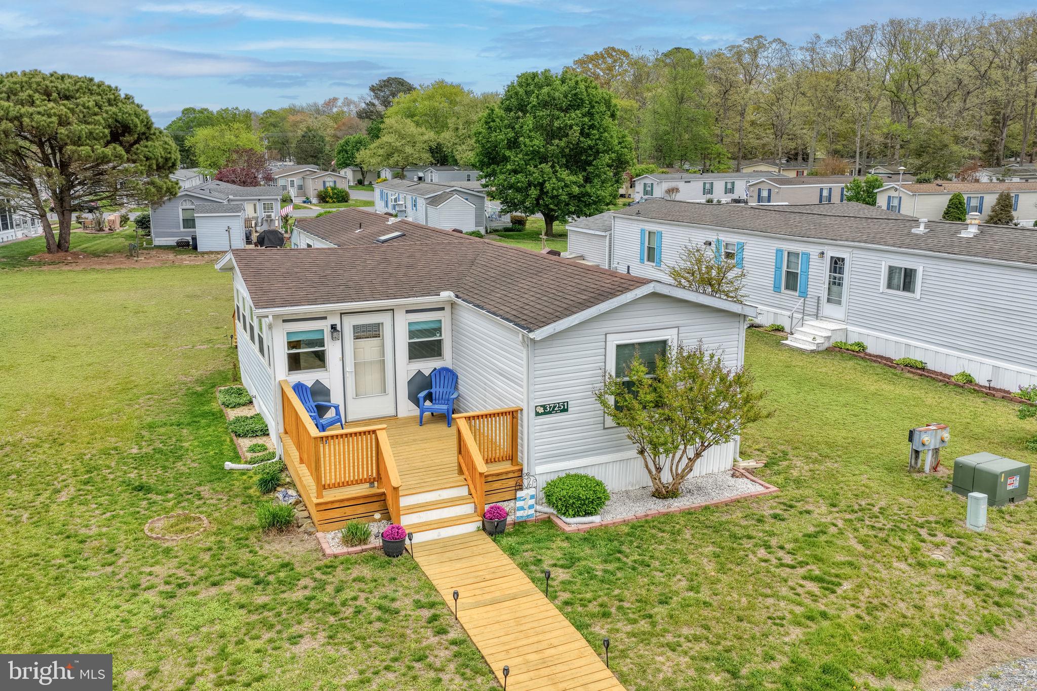 SHADY PARK - Residential