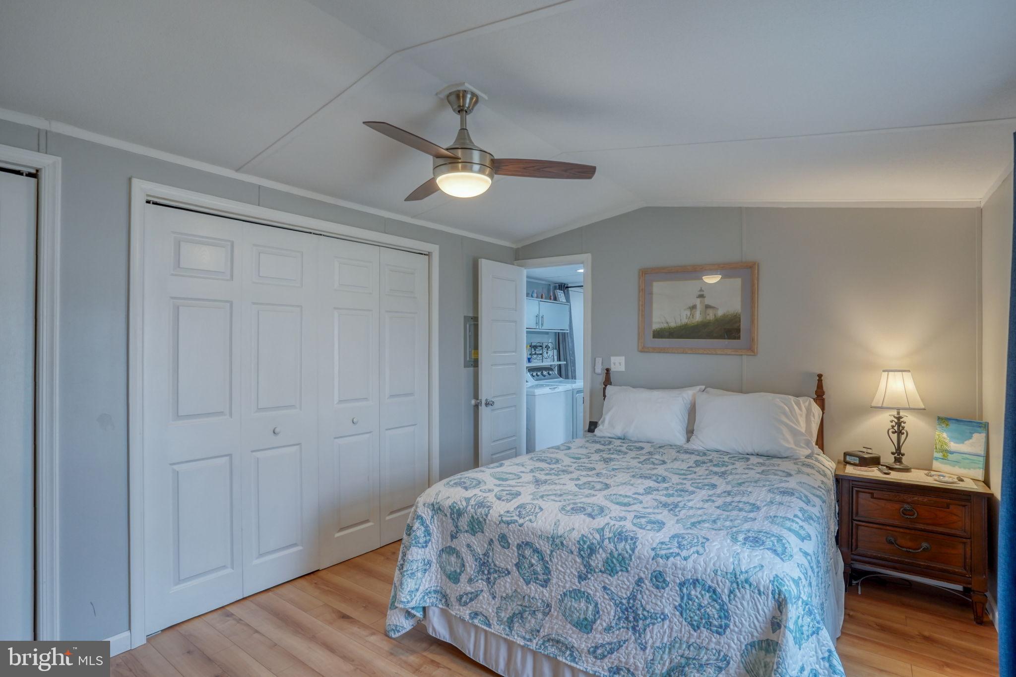 SHADY PARK - Residential