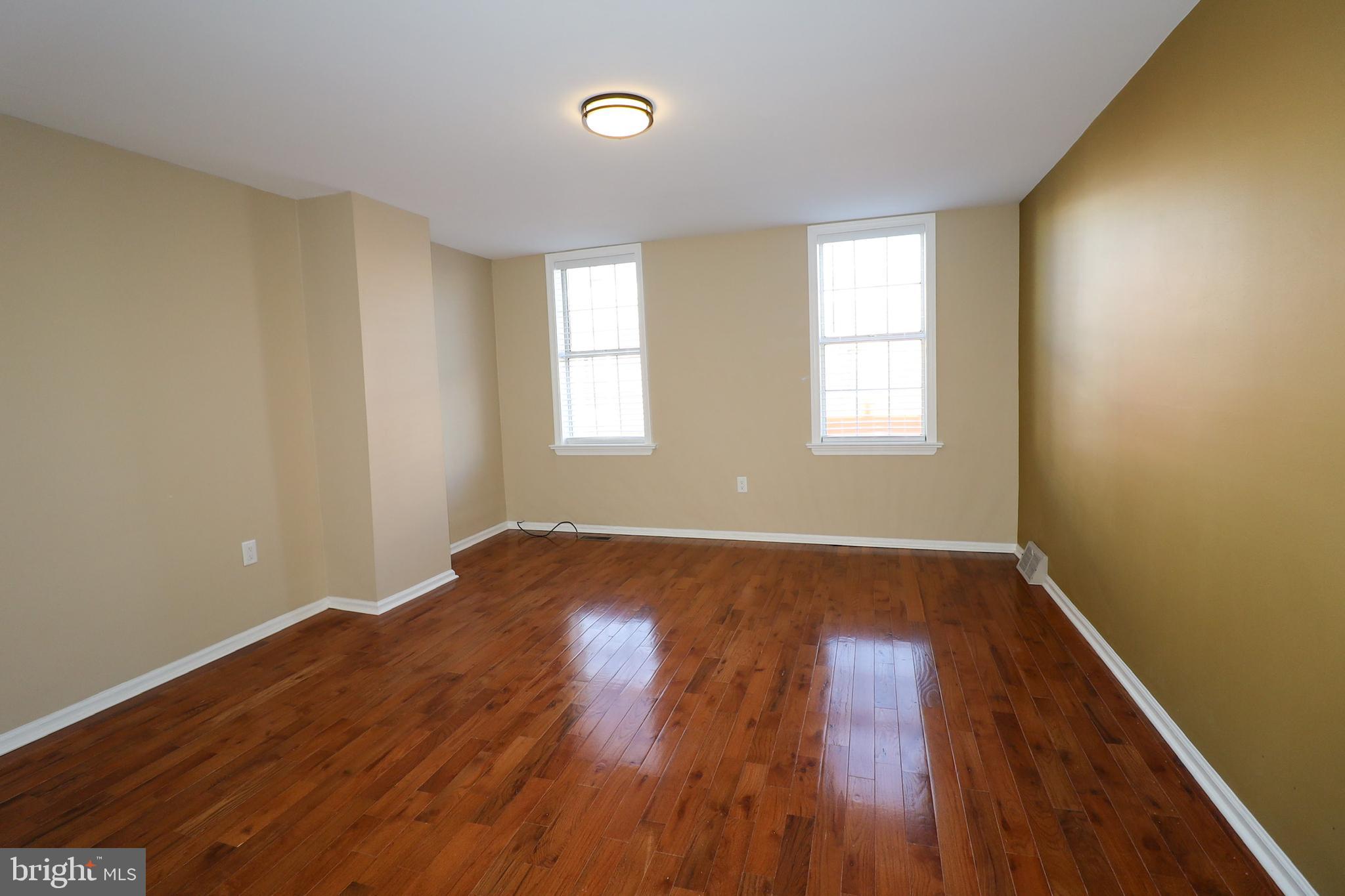 WHITMAN - Residential