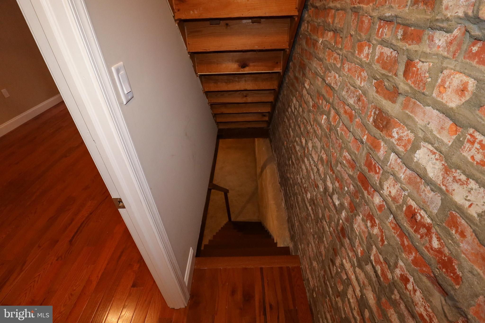 WHITMAN - Residential