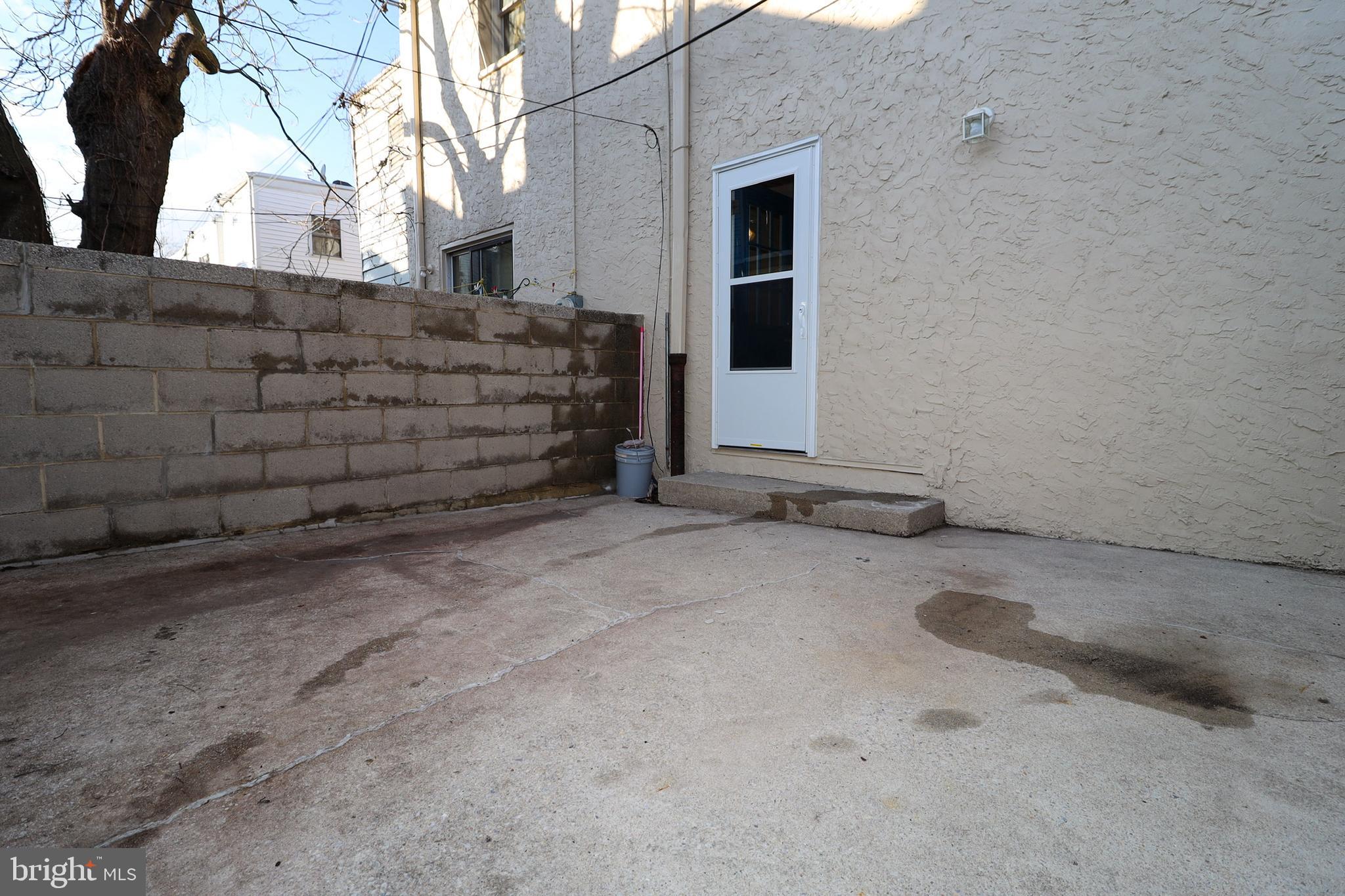 WHITMAN - Residential