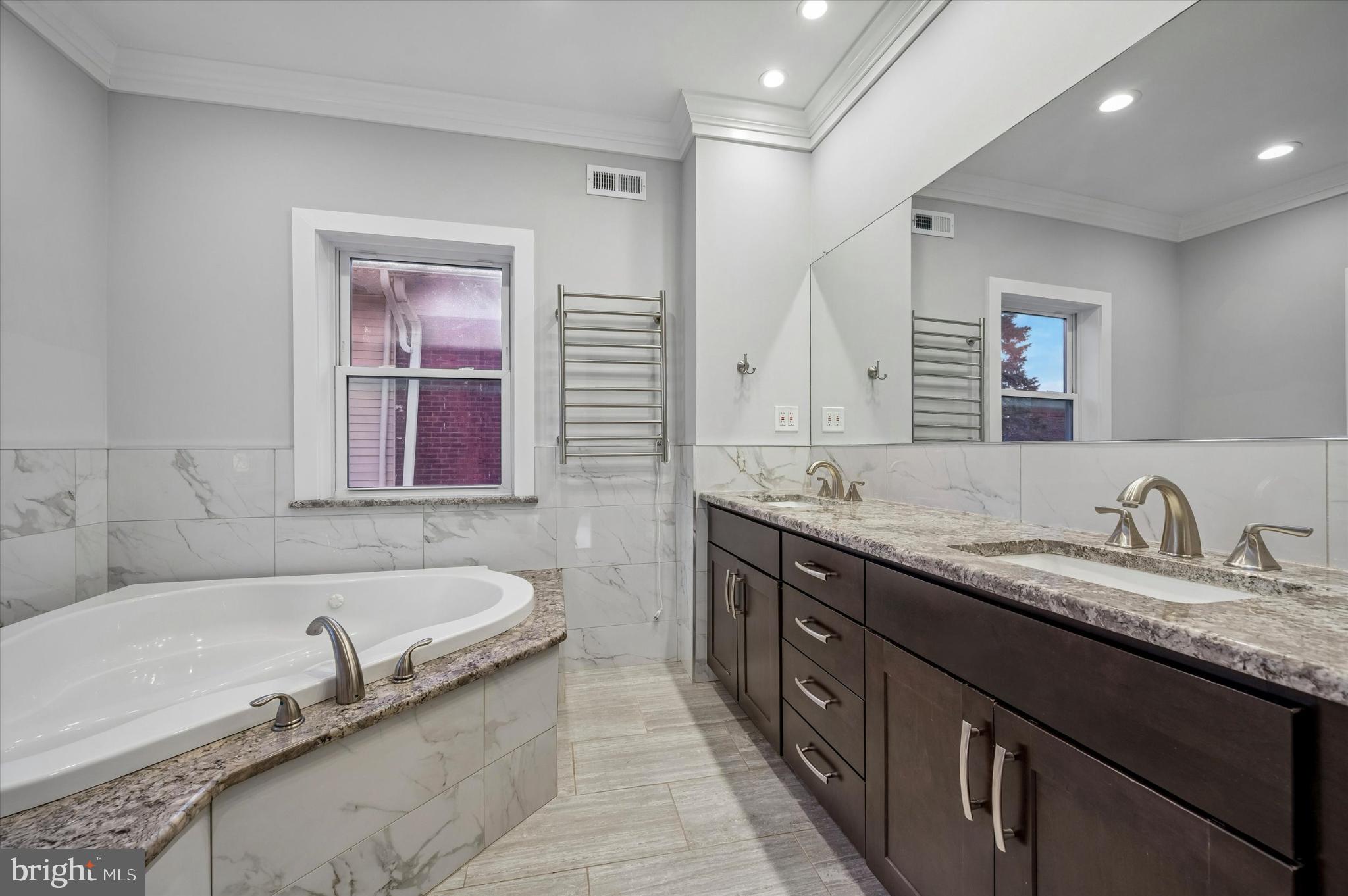 GERMANTOWN - Residential