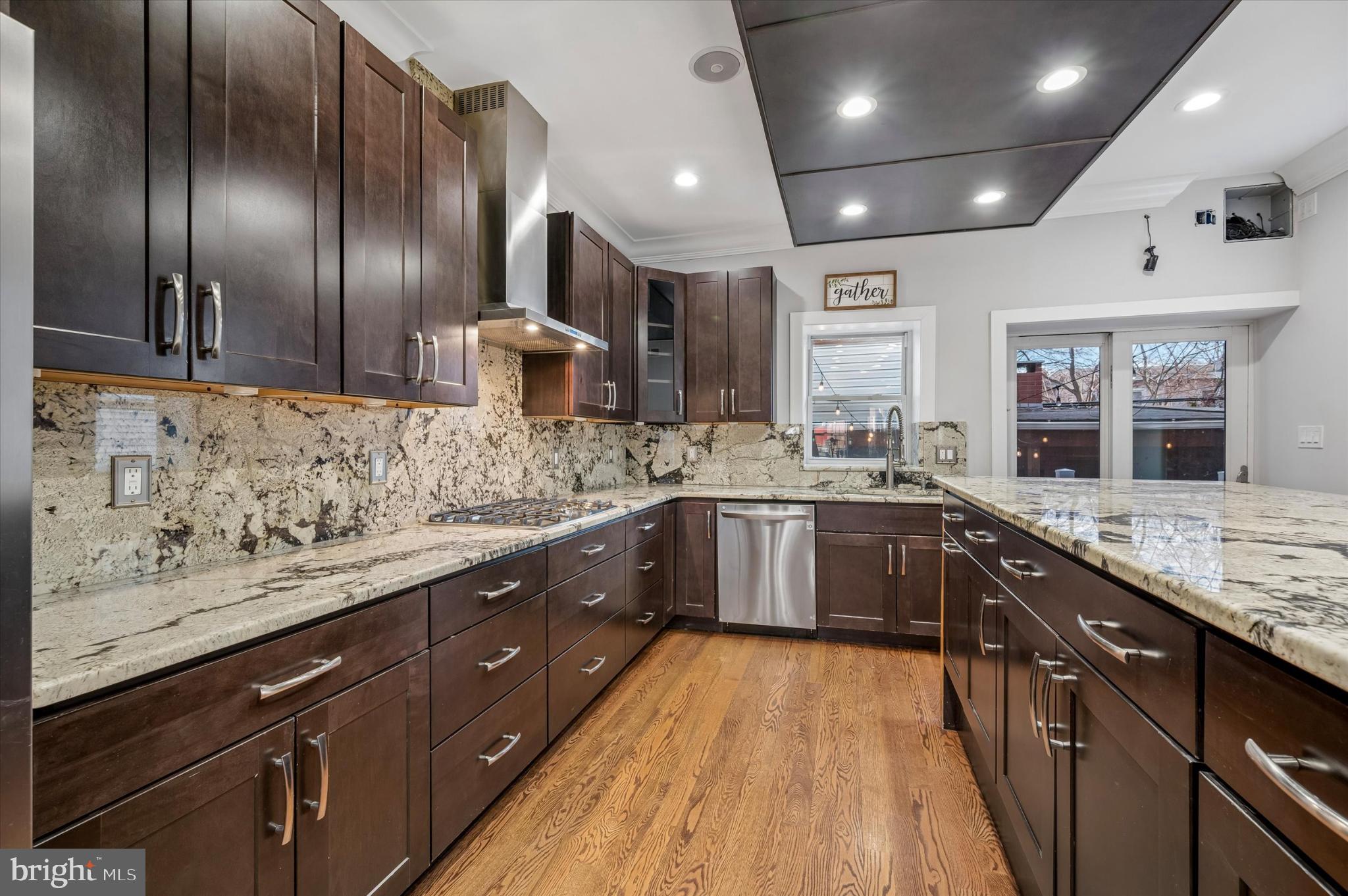 GERMANTOWN - Residential