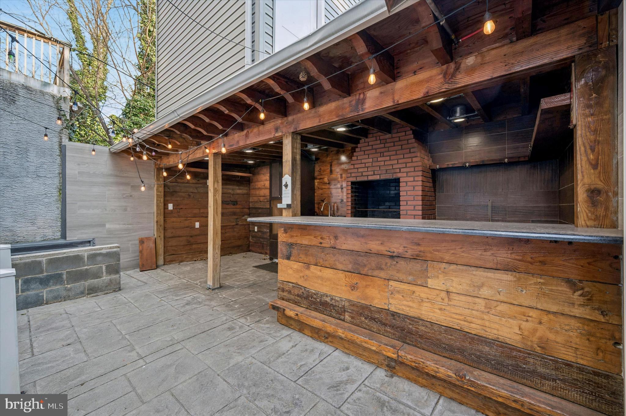 GERMANTOWN - Residential