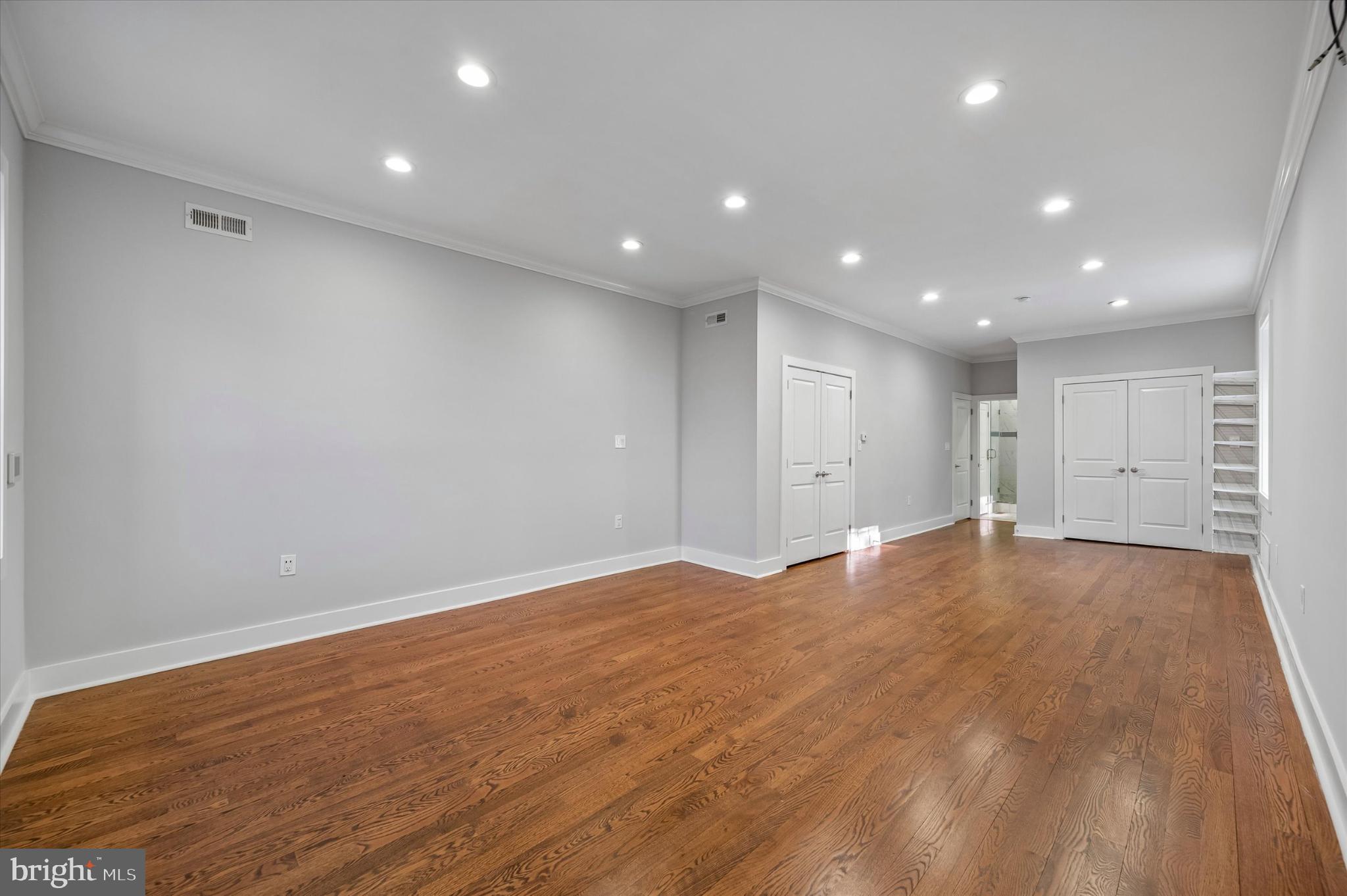 GERMANTOWN - Residential