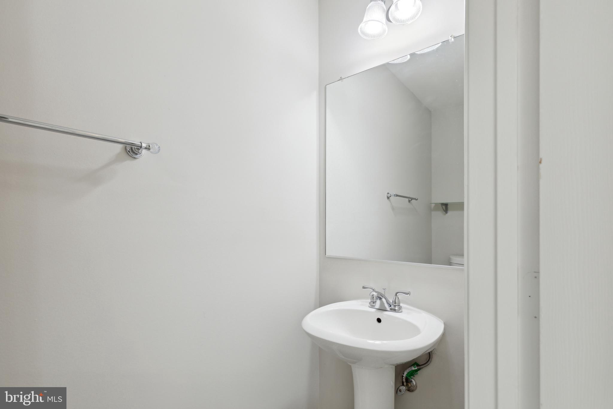 WOODVIEW VILLAGE - Residential