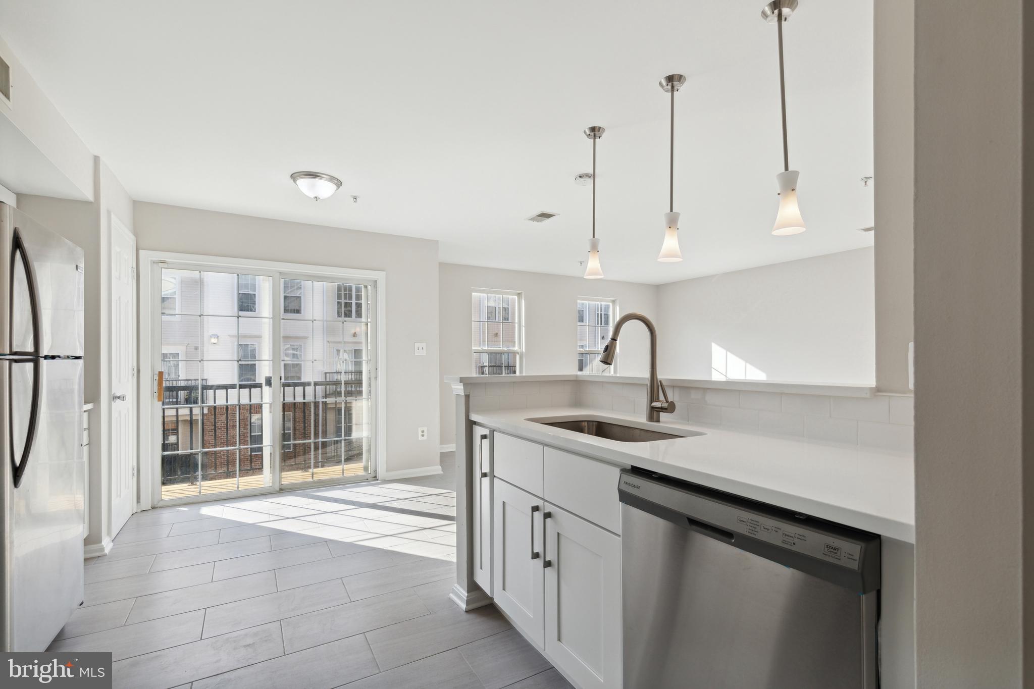 WOODVIEW VILLAGE - Residential