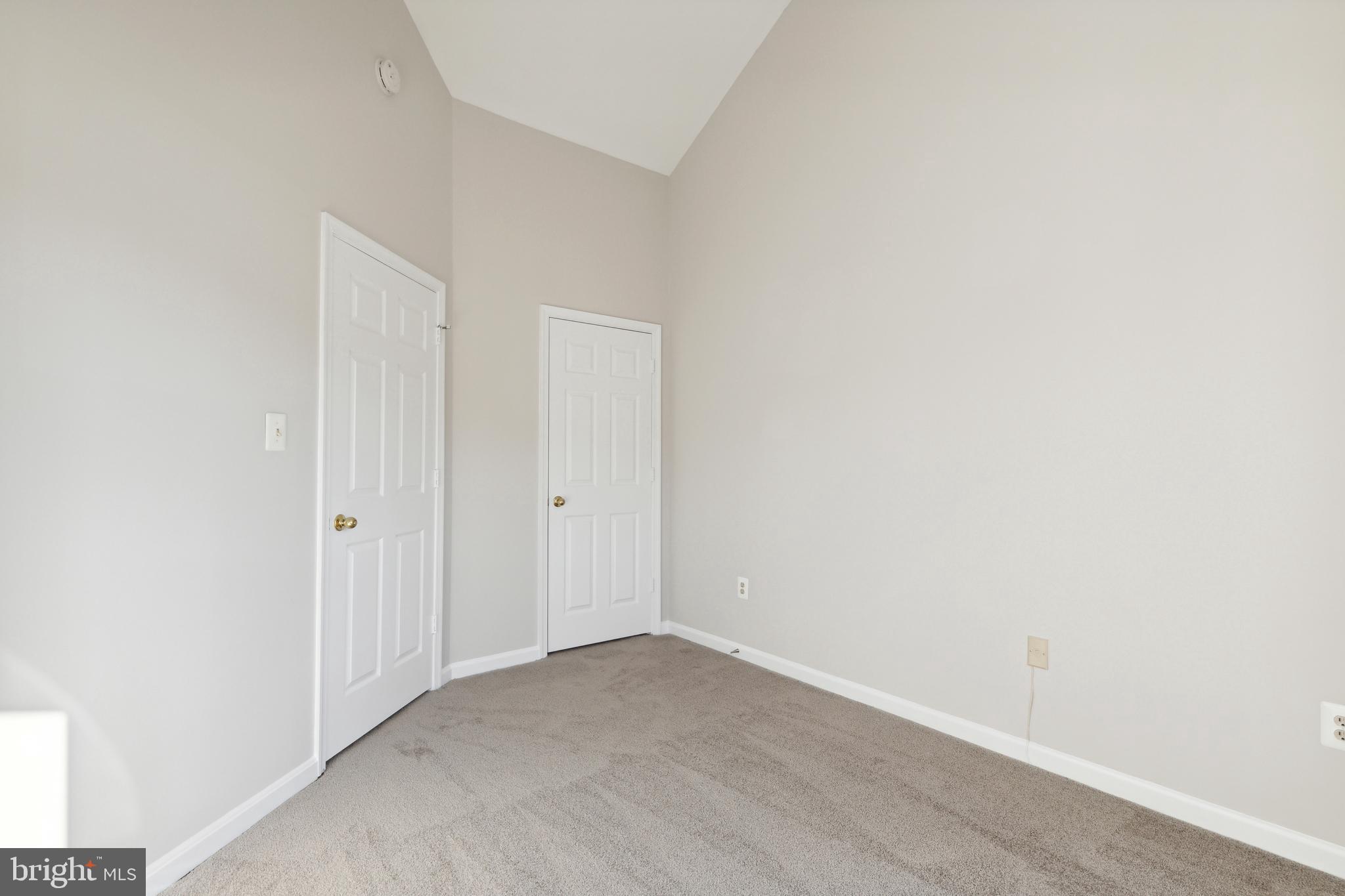 WOODVIEW VILLAGE - Residential