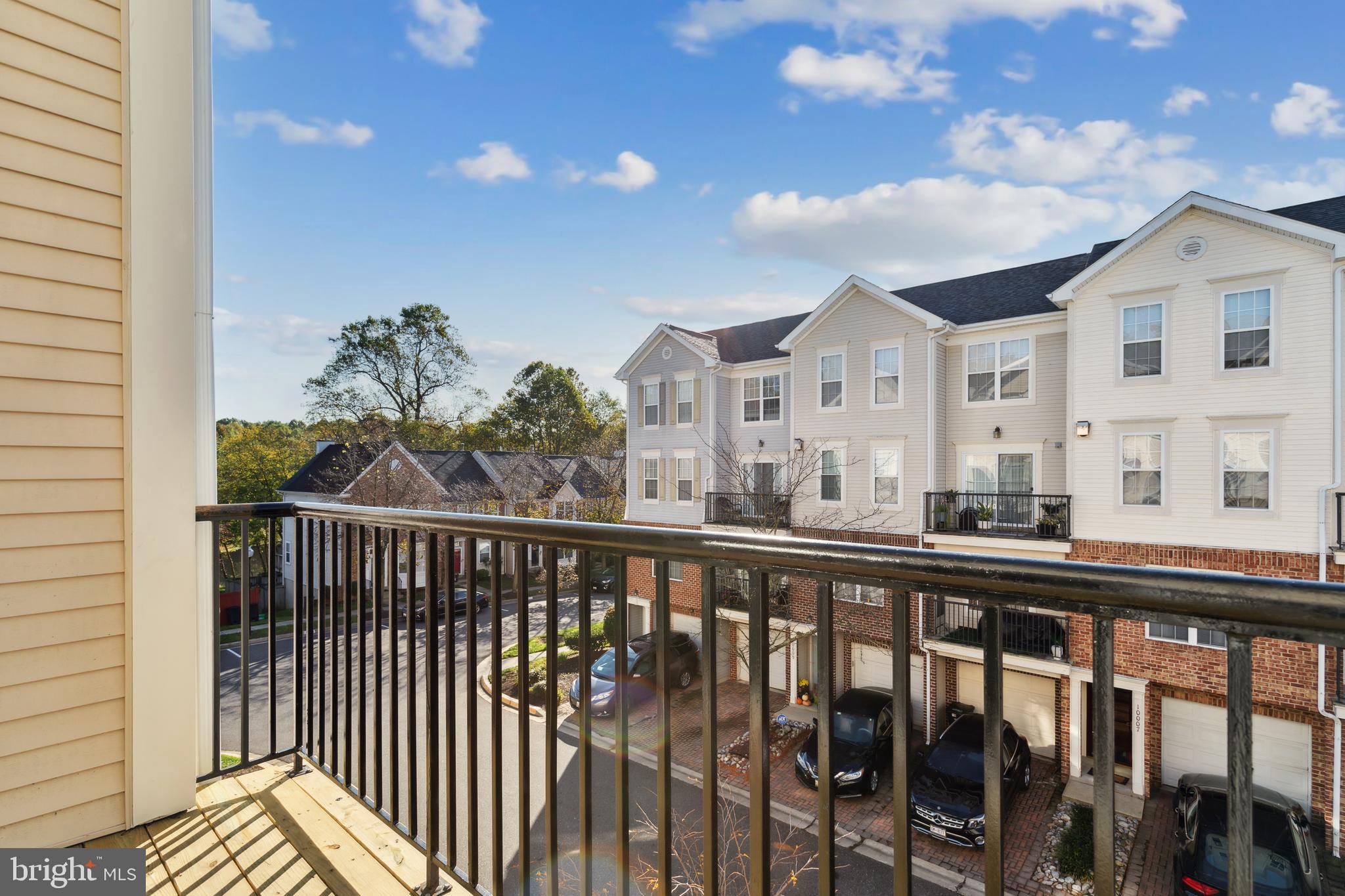 WOODVIEW VILLAGE - Residential