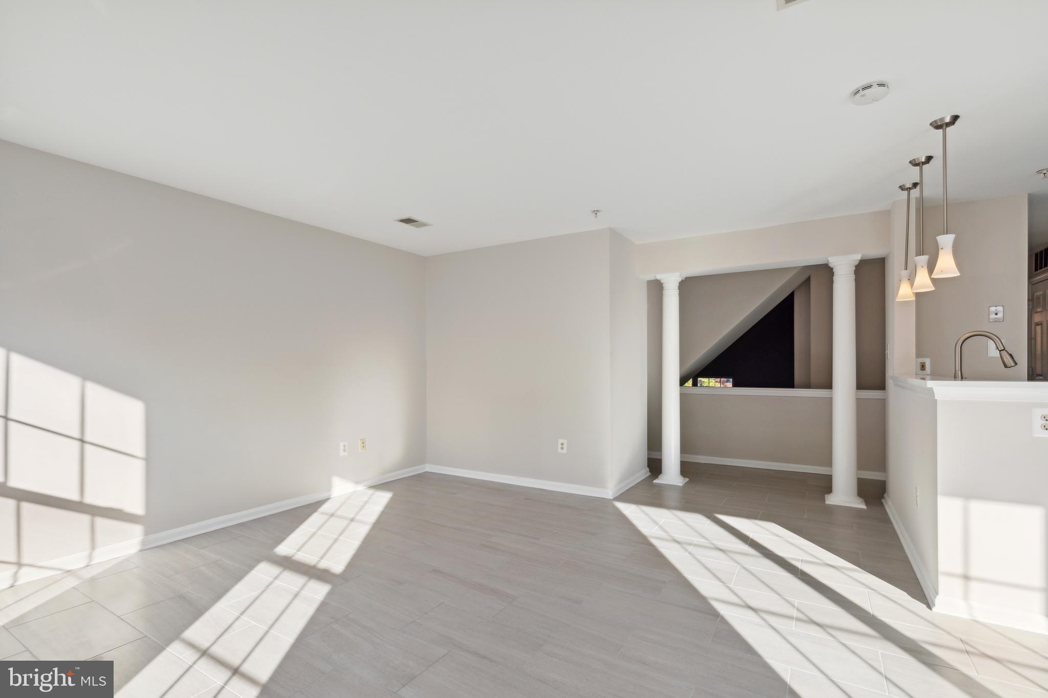 WOODVIEW VILLAGE - Residential