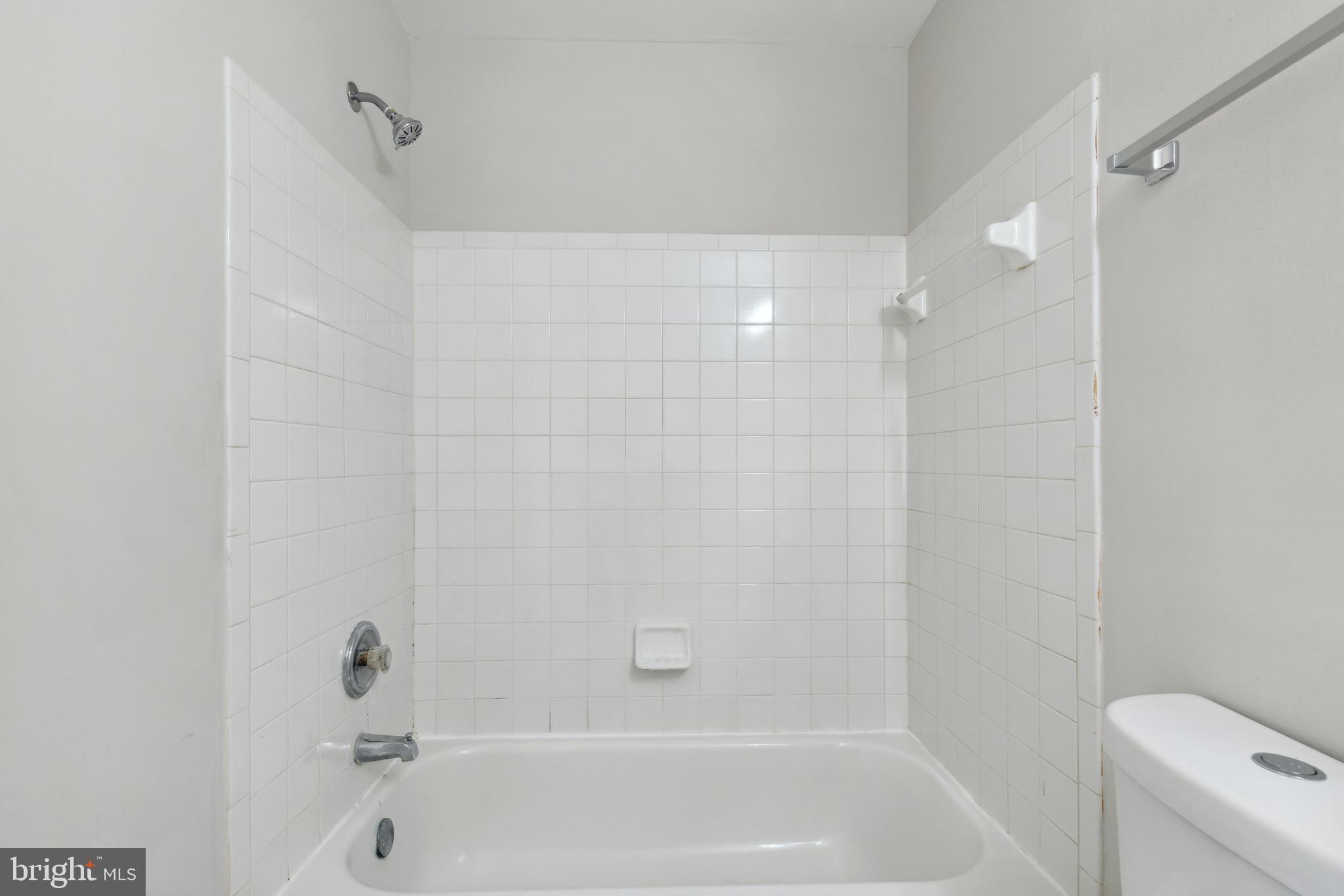 WOODVIEW VILLAGE - Residential