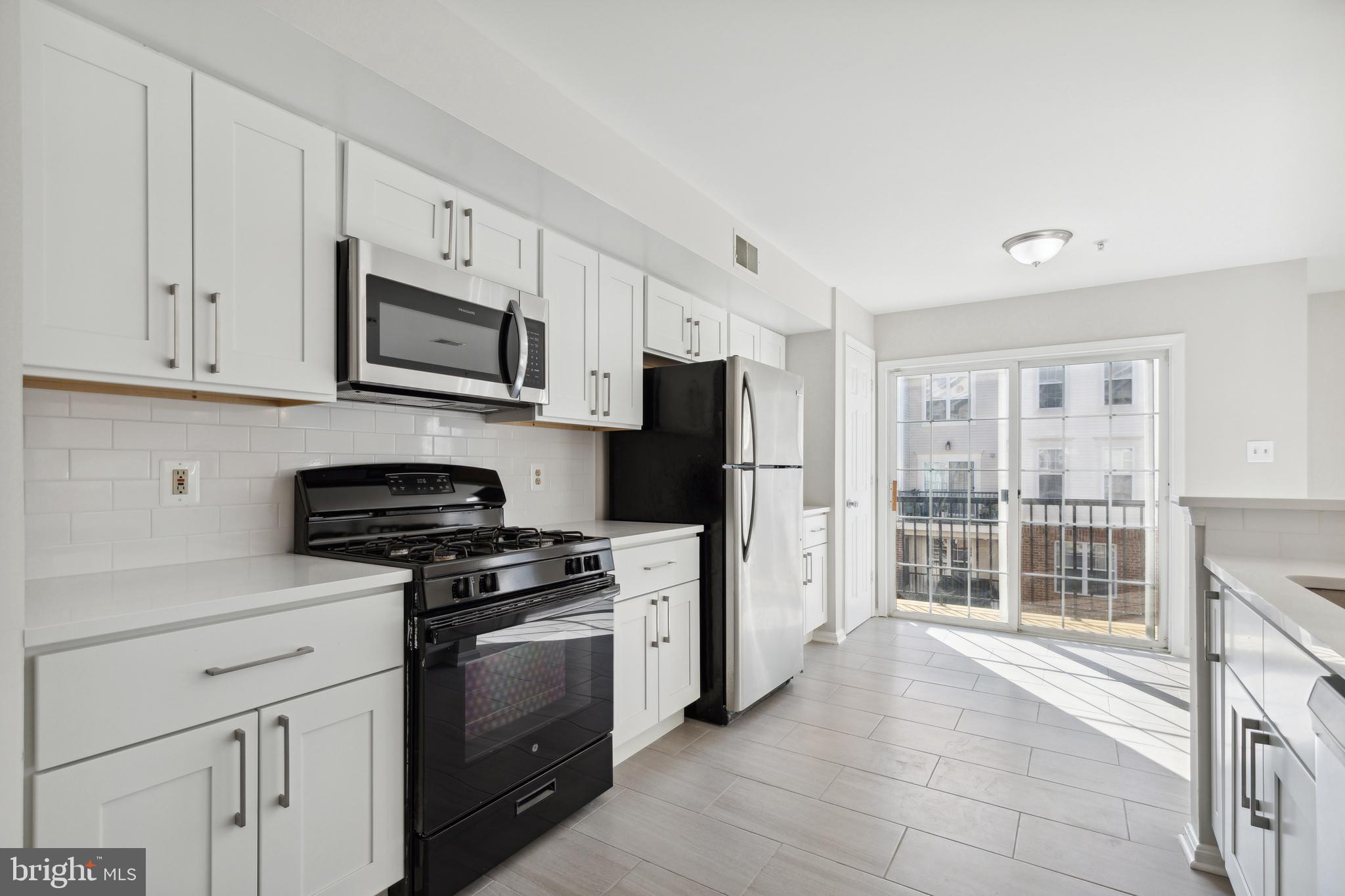 WOODVIEW VILLAGE - Residential