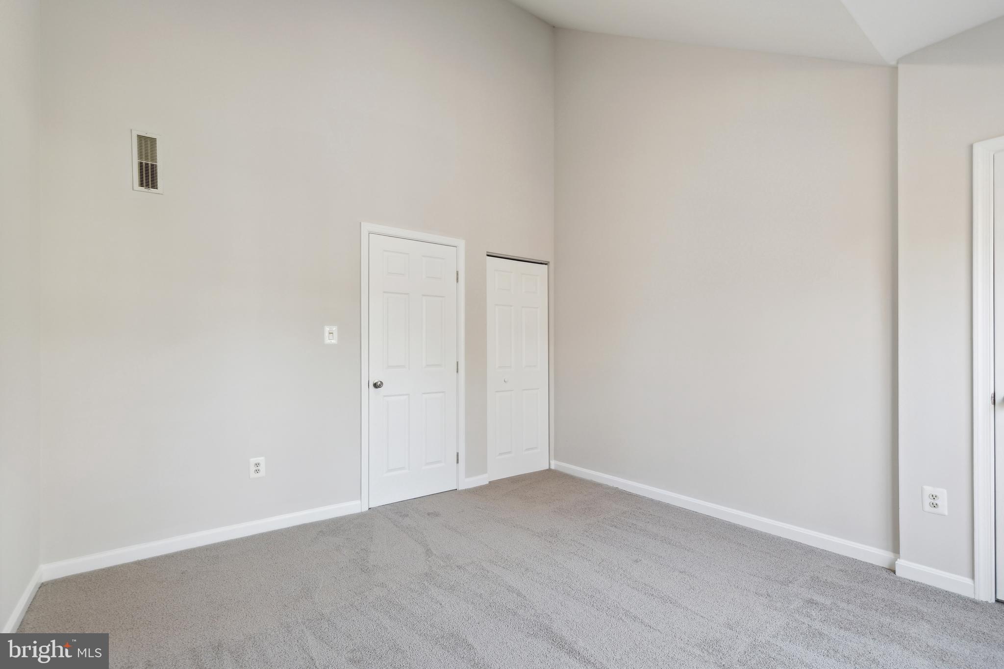 WOODVIEW VILLAGE - Residential